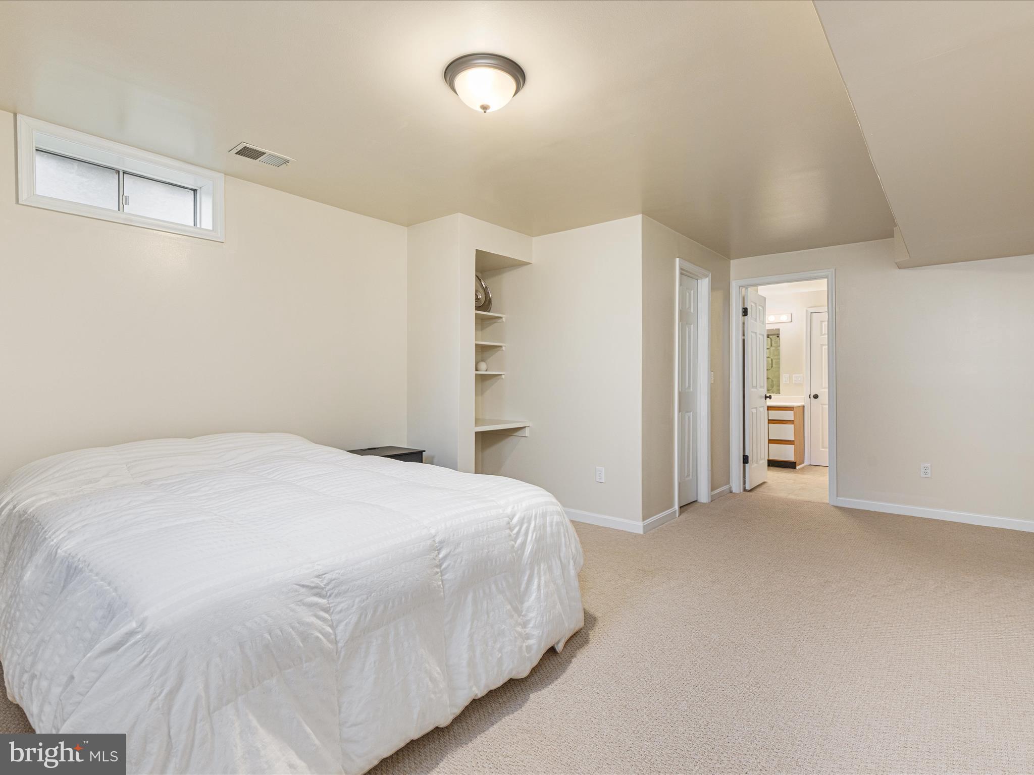 COUNTRYSIDE - Residential