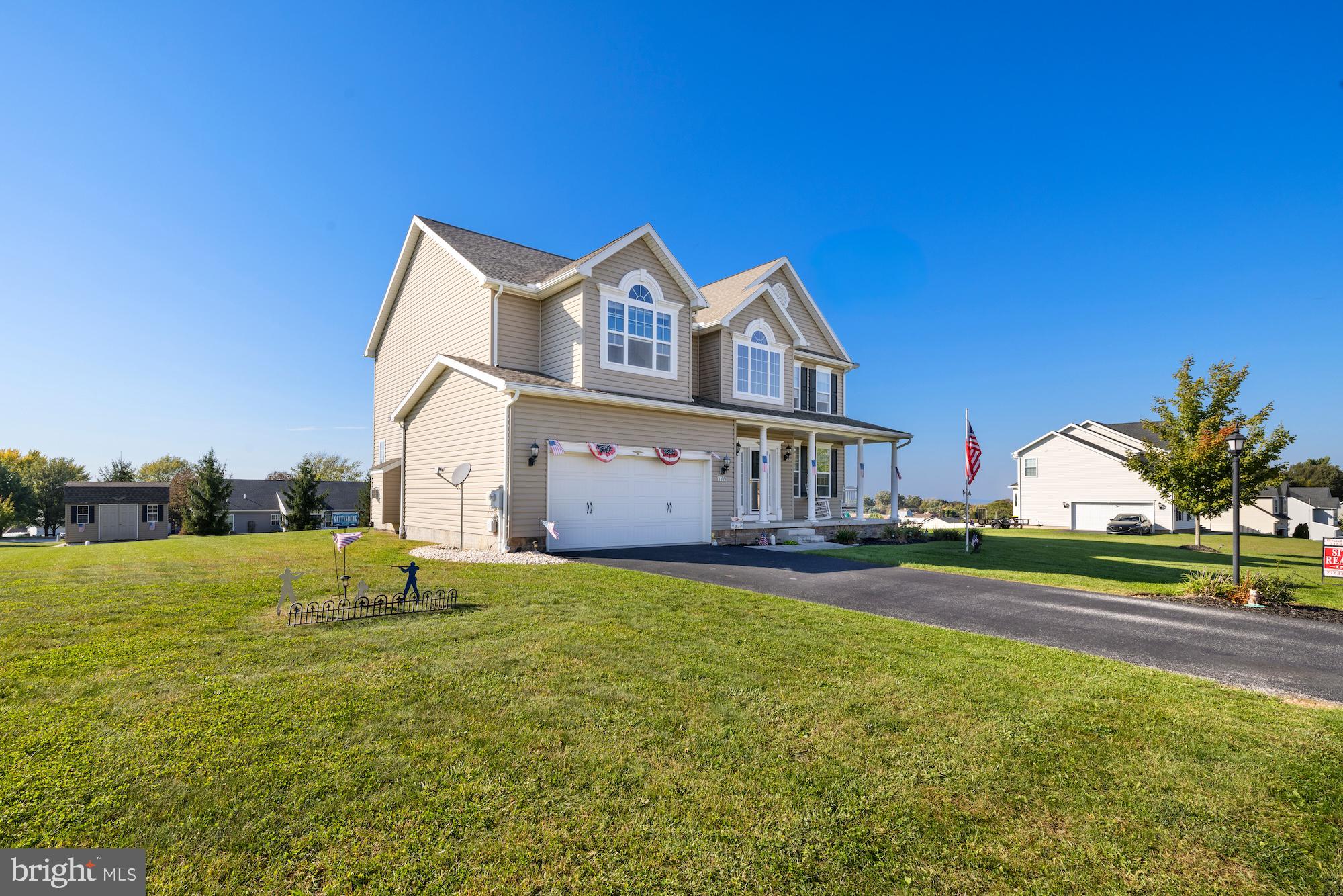 1105 PEARL DRIVE