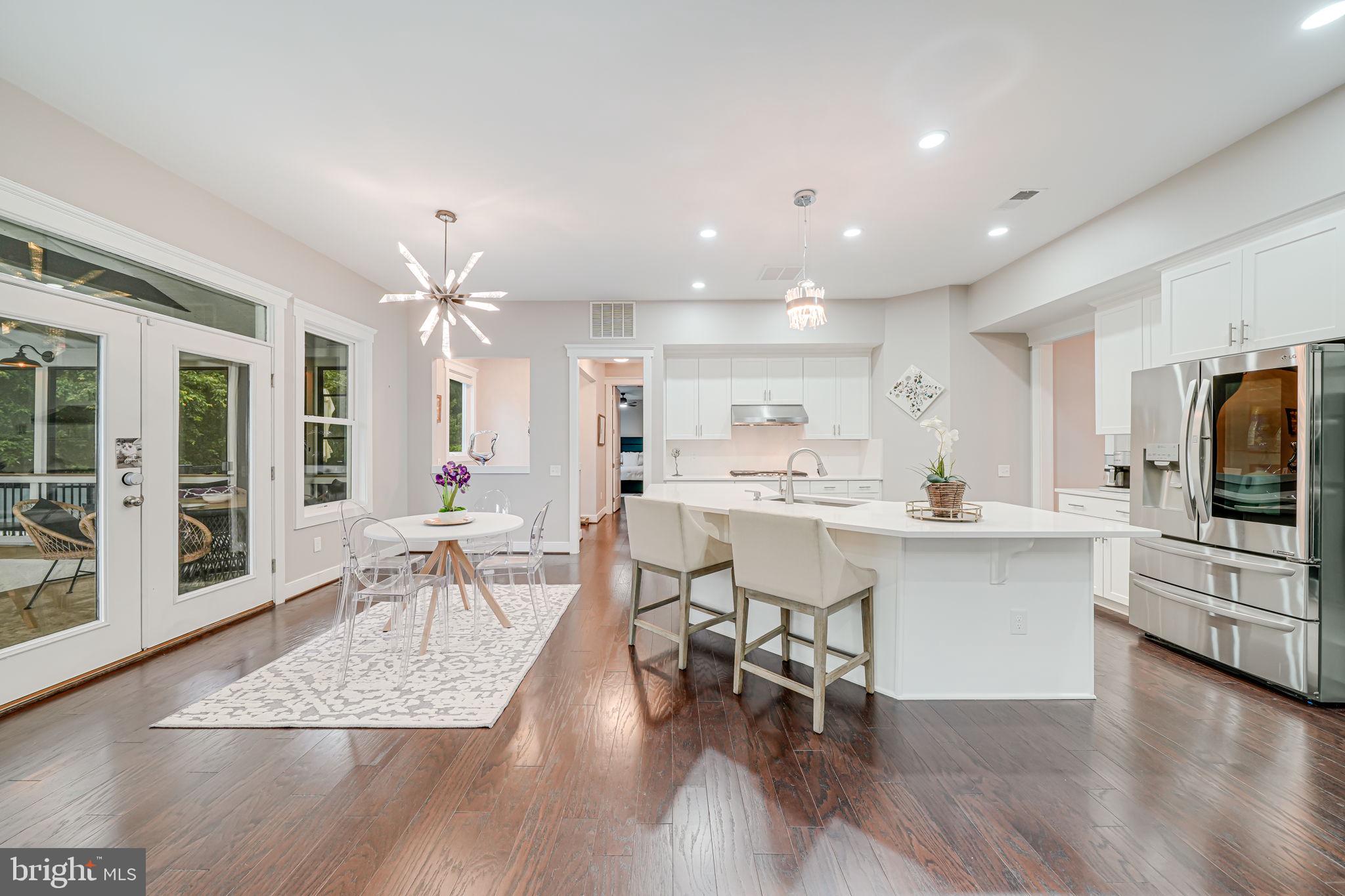 41151 WHITE CEDAR COURT