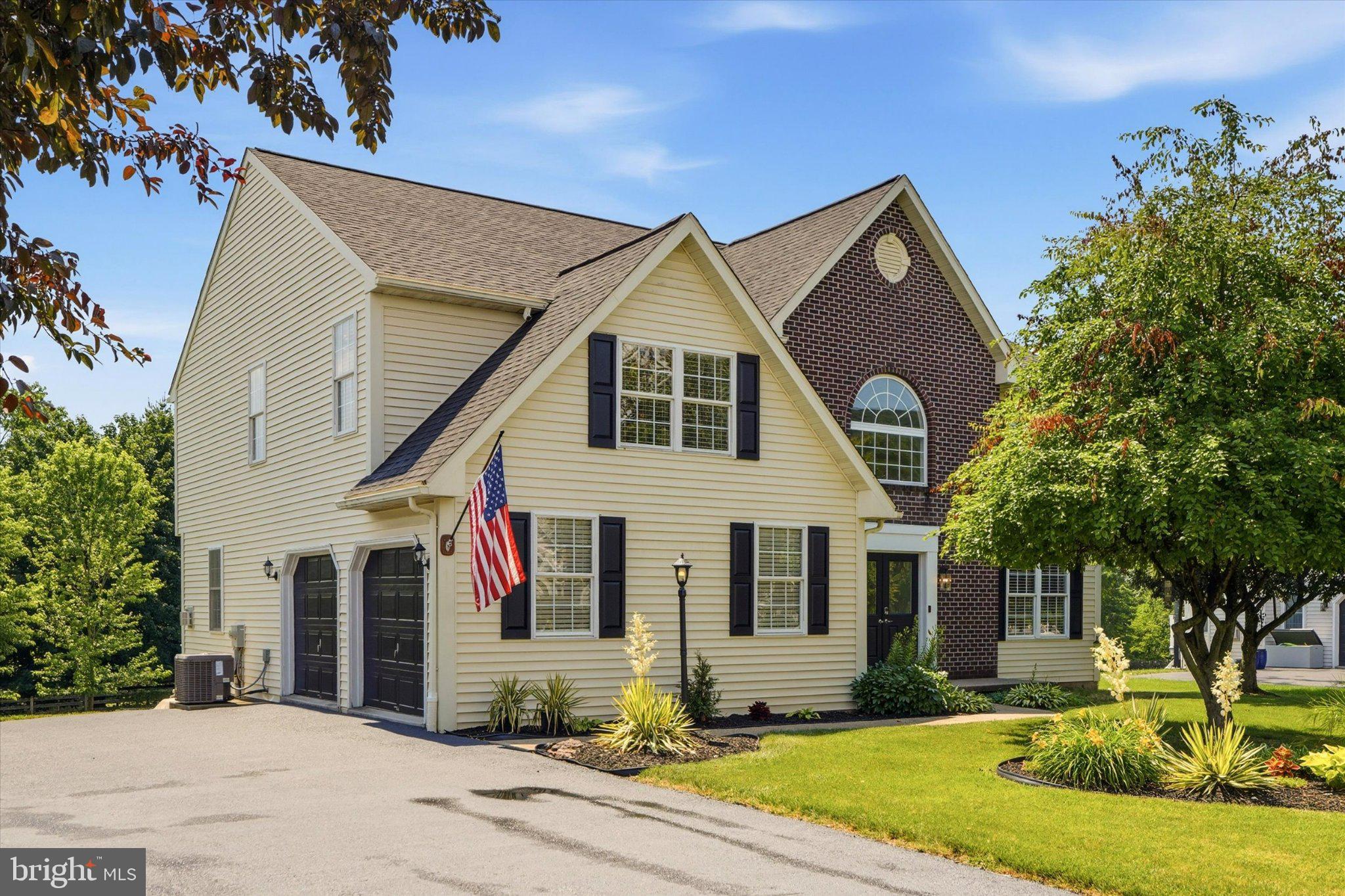 604 FARMINGDALE DRIVE