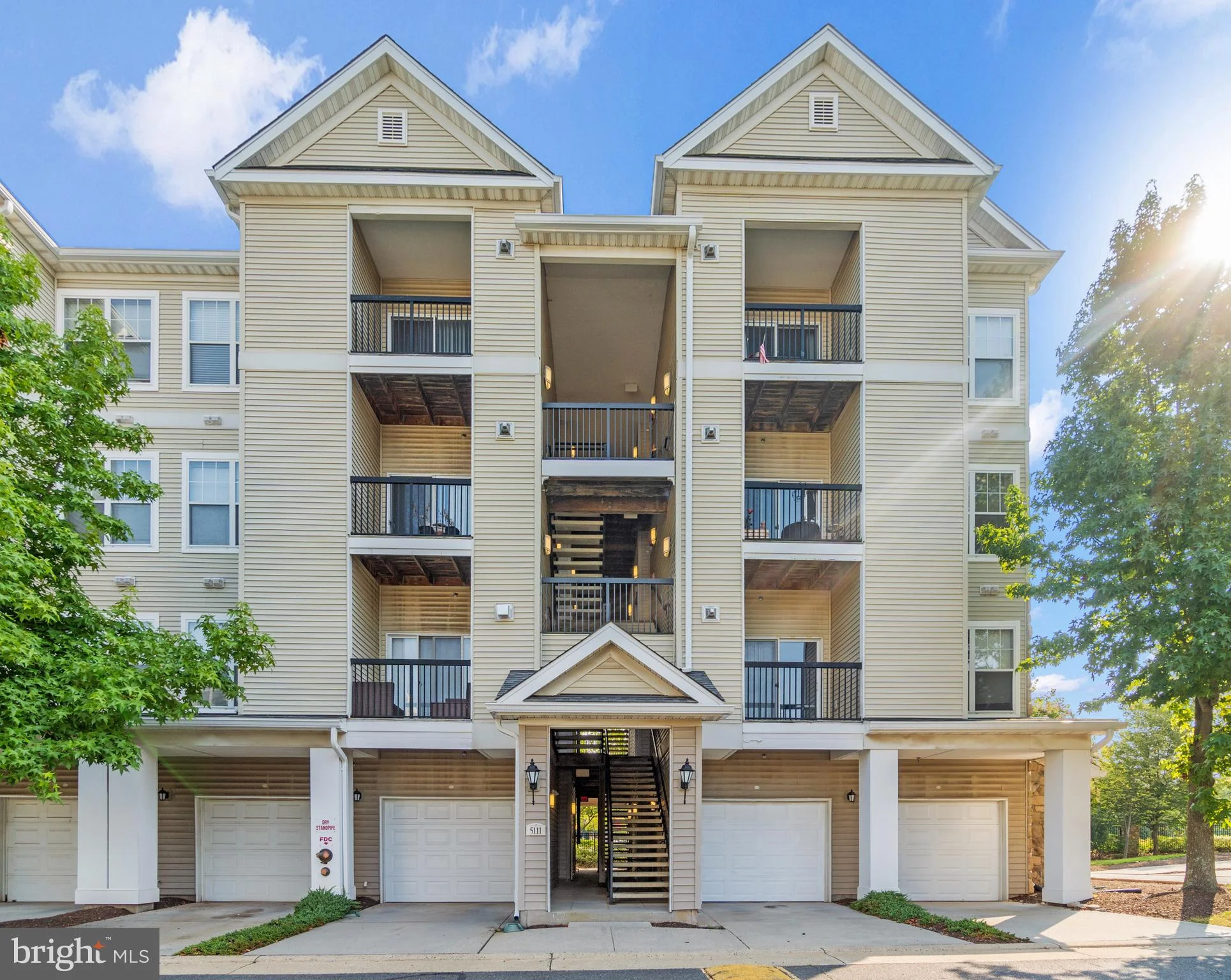 5111 Travis Edward Way Unit 5111F, Centreville, VA 20120