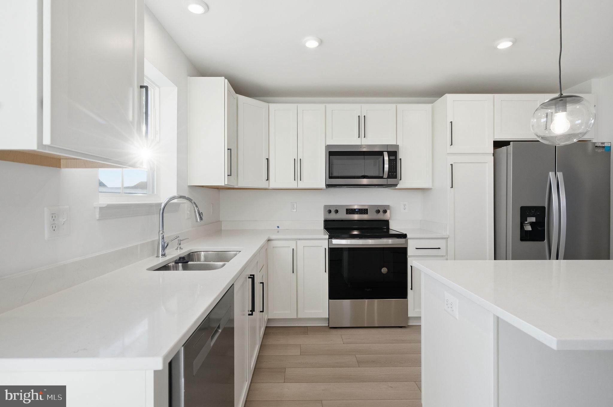 SOUTH BROOK - Residential