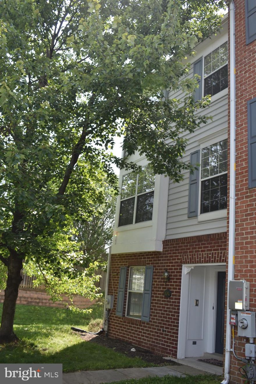 Welcome to this huge end-unit townhome offering over 2200 finished sq ft! With a second kitchen and potential for 5 bedrooms, this home is perfect for a large family or someone who loves to entertain. Clean, neutral, and move-in ready, with an abundance of windows and natural light. Stainless steel appliances in both the main kitchen and the second kitchen. The primary suite offers a soaking tub, separate shower, and walk-in closet. The lower level family room offers additional living space with a gas fireplace and walk-out. Enjoy summer evenings on the large deck or paver patio while children or pets play in the fenced yard. The privacy fence encloses both the side and rear yards, offering a much larger yard space than an average townhome. Taskers Chance offers an abundance of amenities, including a beautiful community pool, playgrounds, and walking trails. Conveniently located close to shopping and restaurants – walk or drive! Quickly connect to 15, 70, 270, and 340 and just minutes to downtown Frederick!