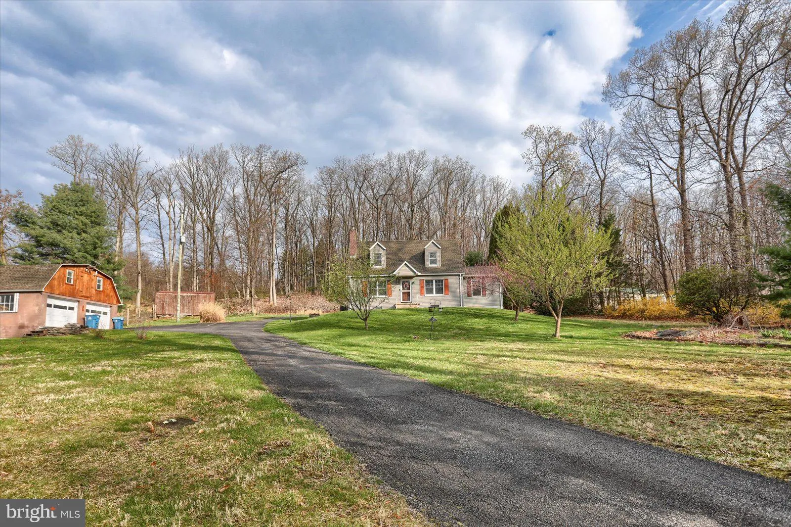 Hellam, Pennsylvania 17406, United States, 3 Bedrooms Bedrooms, ,2 BathroomsBathrooms,Residential,Pending,112274