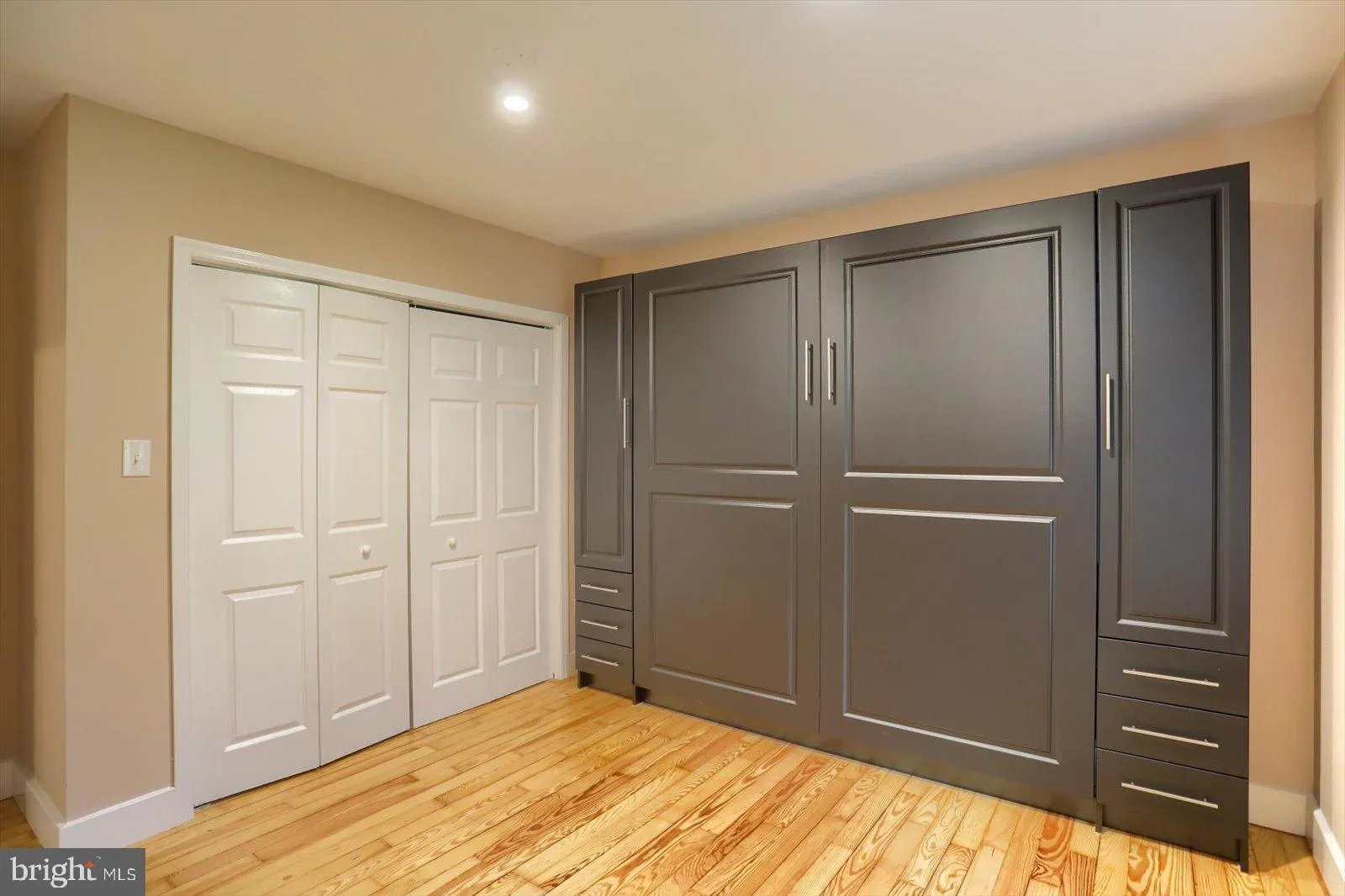 Hellam, Pennsylvania 17406, United States, 3 Bedrooms Bedrooms, ,2 BathroomsBathrooms,Residential,Pending,112274