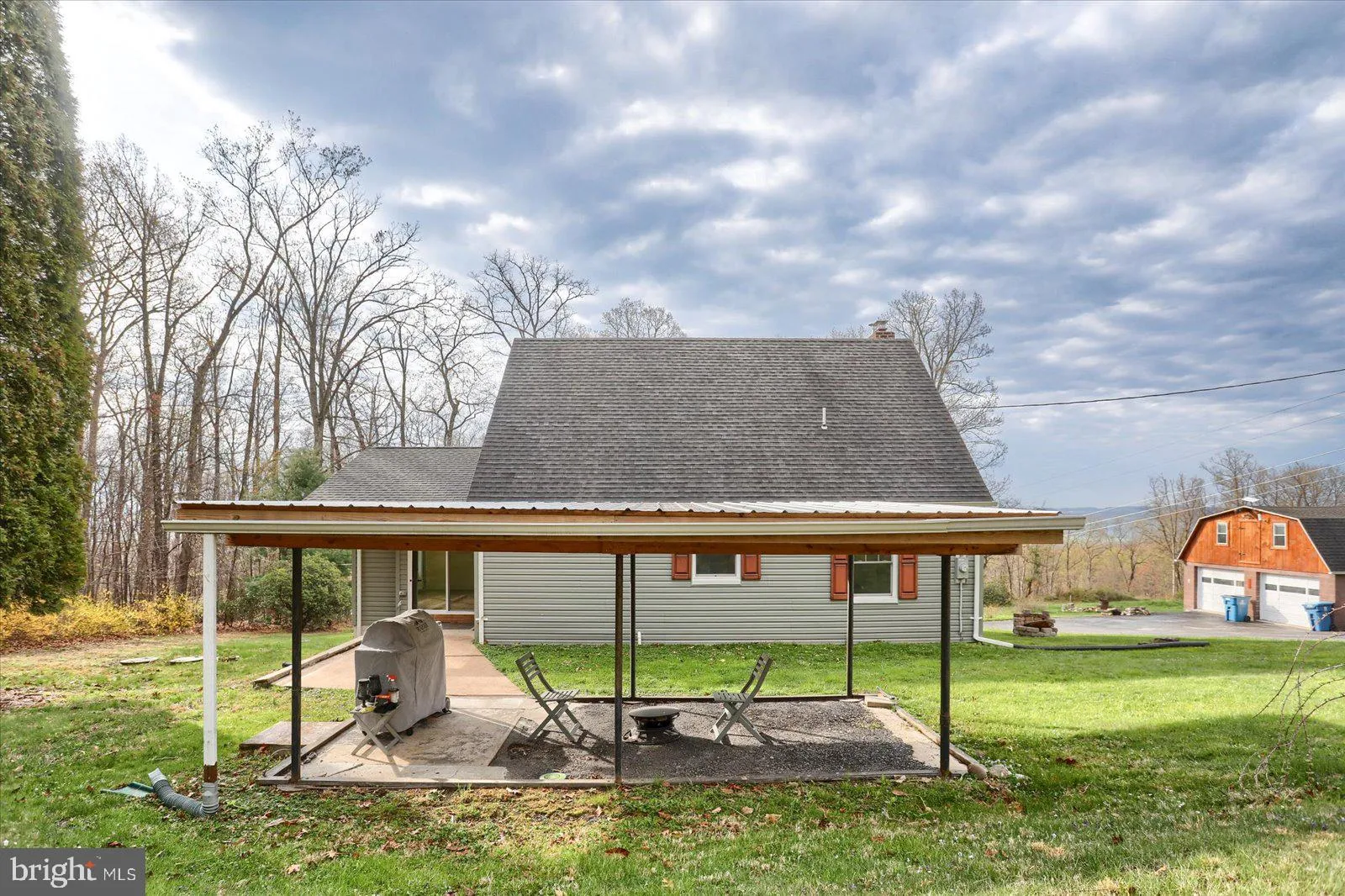 Hellam, Pennsylvania 17406, United States, 3 Bedrooms Bedrooms, ,2 BathroomsBathrooms,Residential,Pending,112274