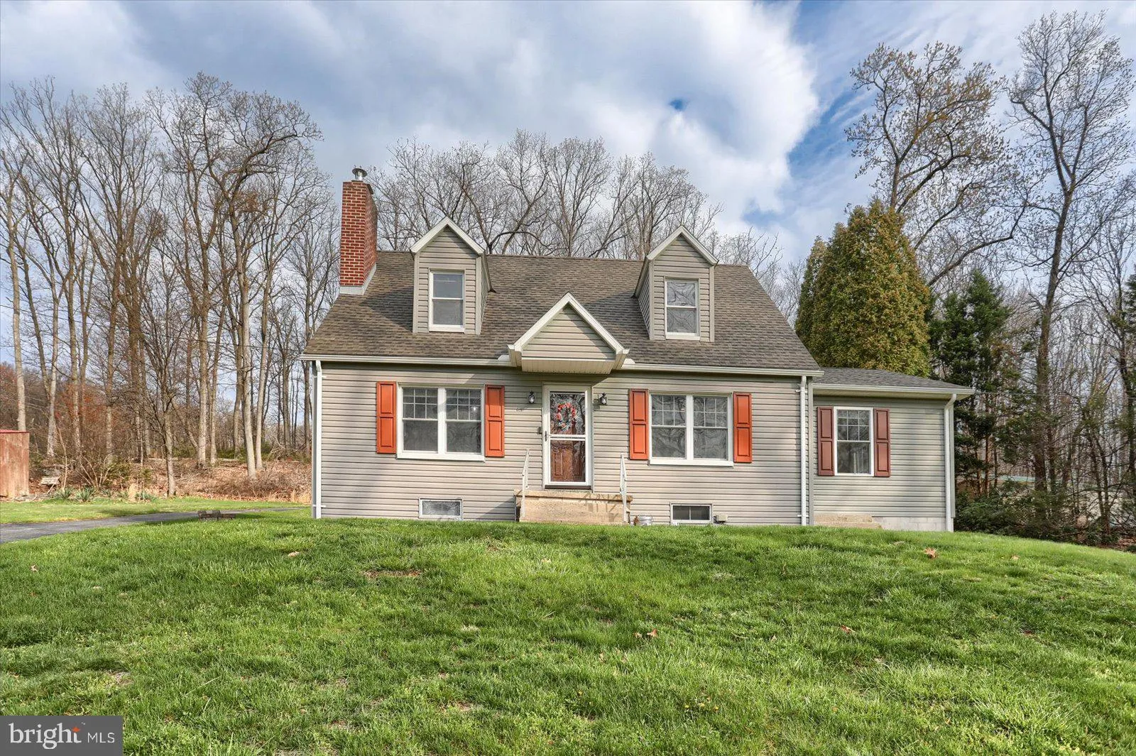 Hellam, Pennsylvania 17406, United States, 3 Bedrooms Bedrooms, ,2 BathroomsBathrooms,Residential,Pending,112274