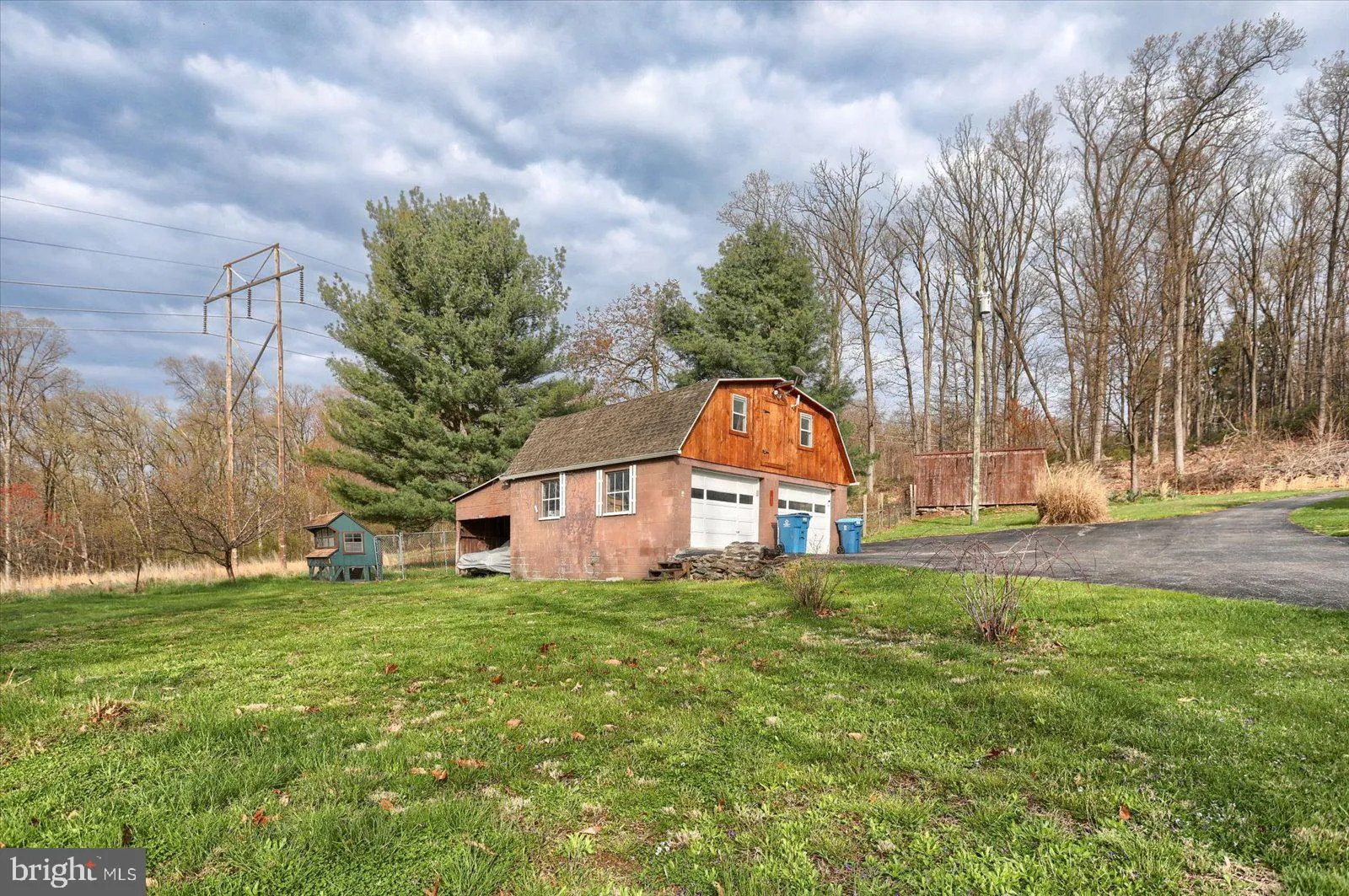 Hellam, Pennsylvania 17406, United States, 3 Bedrooms Bedrooms, ,2 BathroomsBathrooms,Residential,Pending,112274