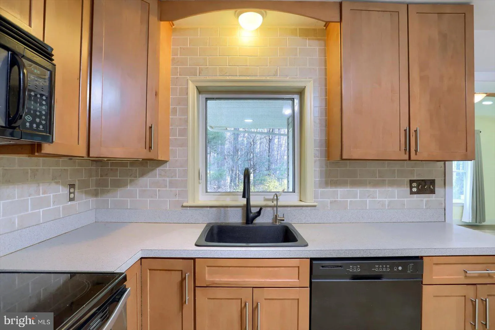 Hellam, Pennsylvania 17406, United States, 3 Bedrooms Bedrooms, ,2 BathroomsBathrooms,Residential,Pending,112274