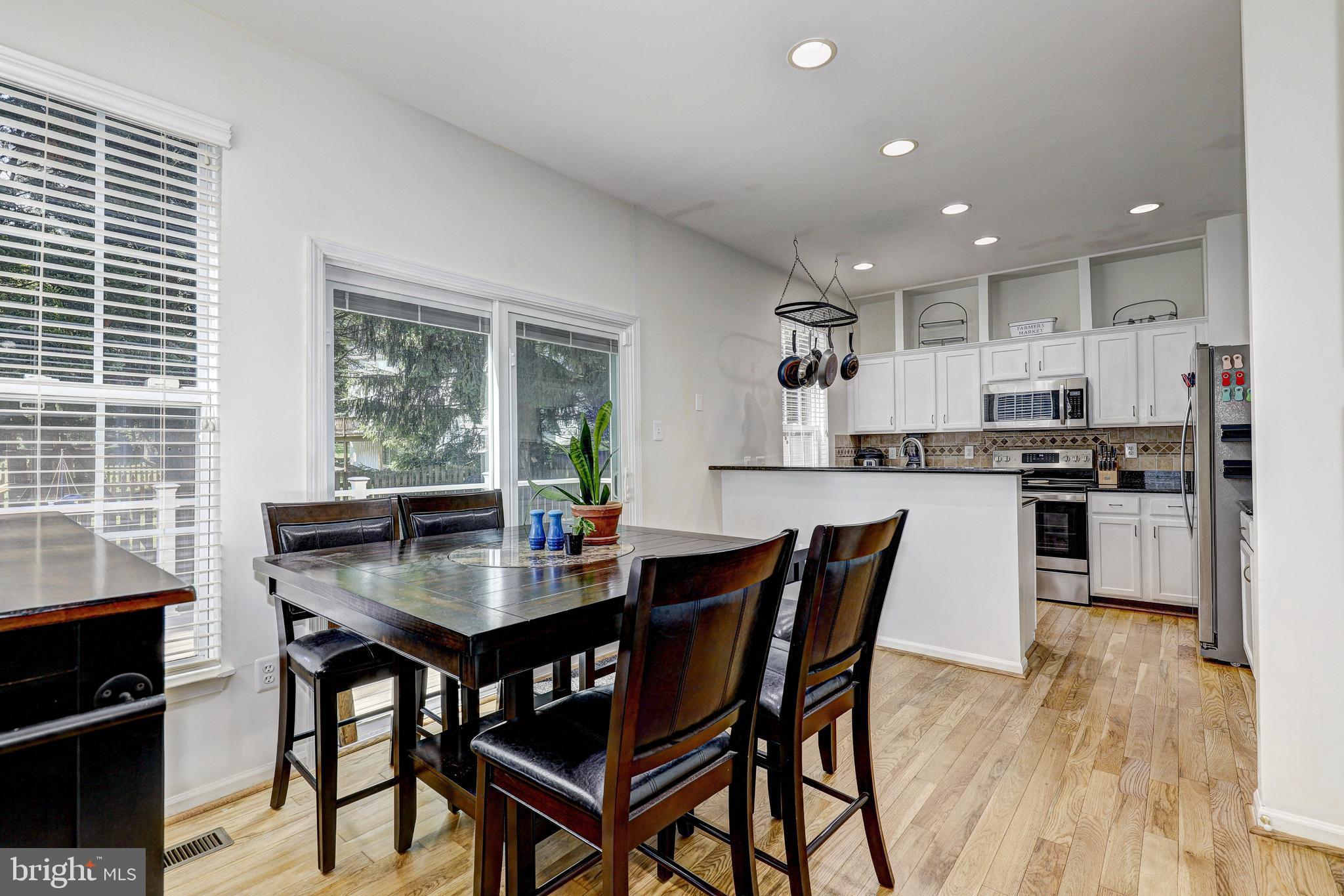 THE COOK - Residential