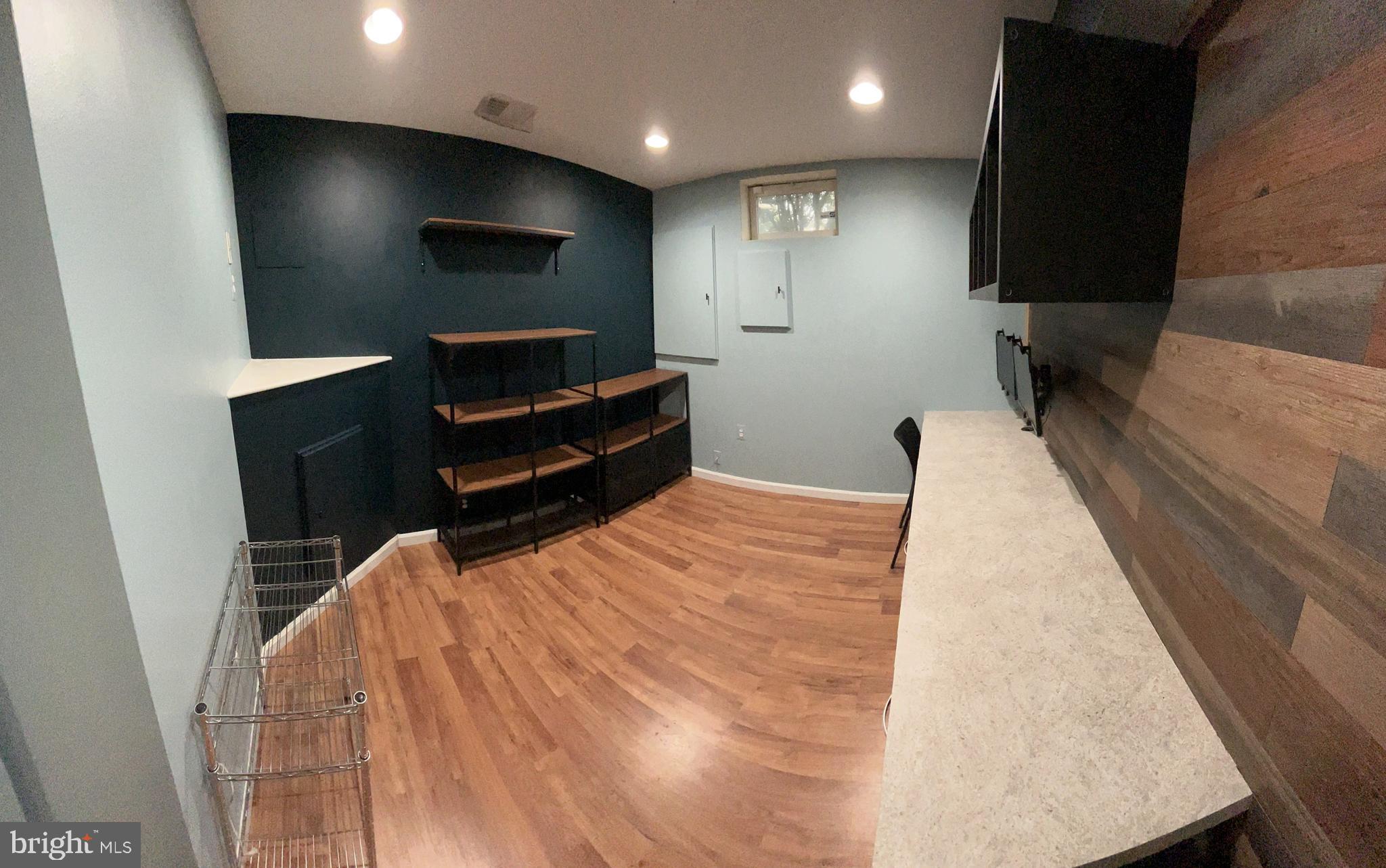 THE COOK - Residential