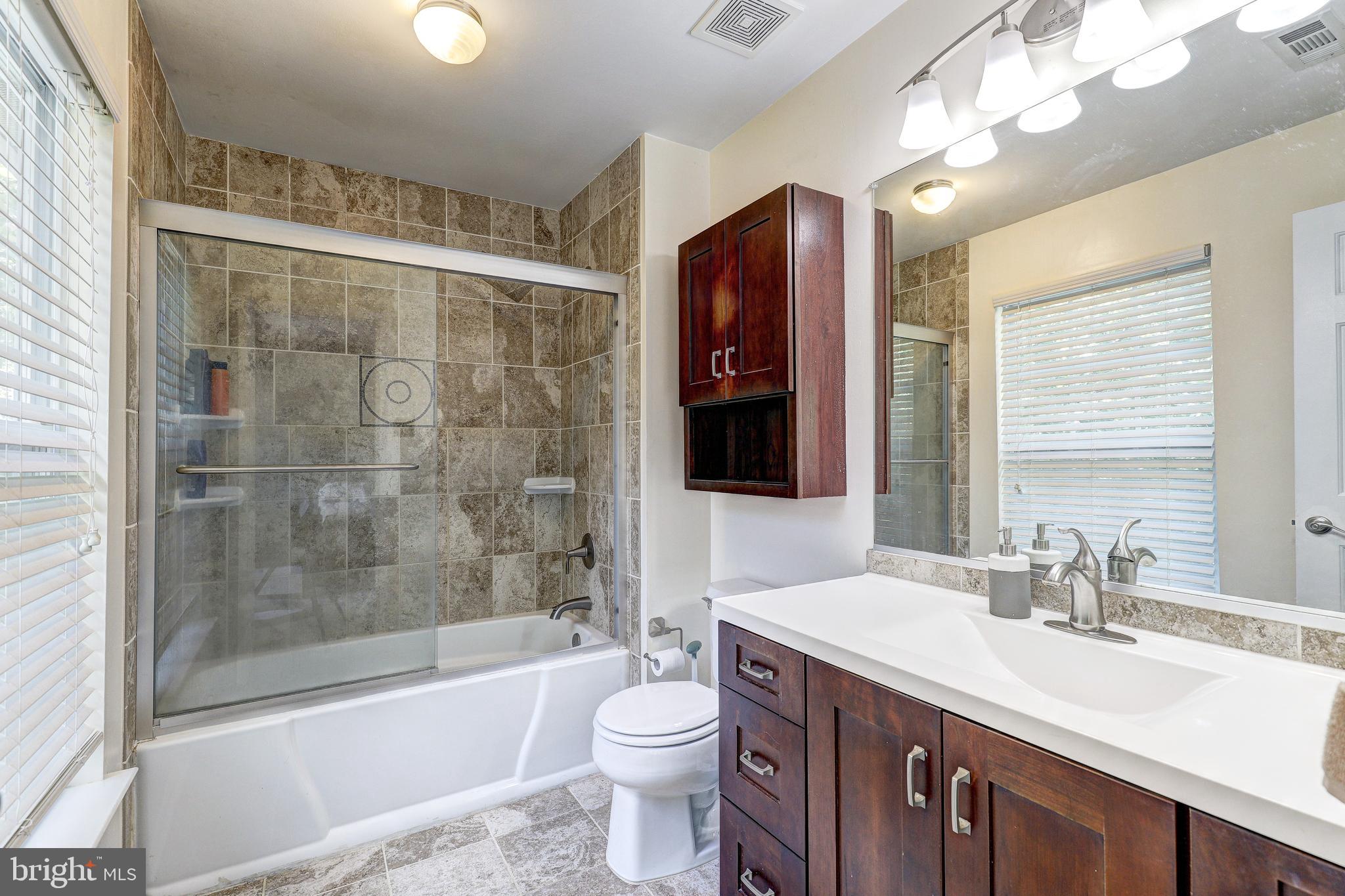 THE COOK - Residential