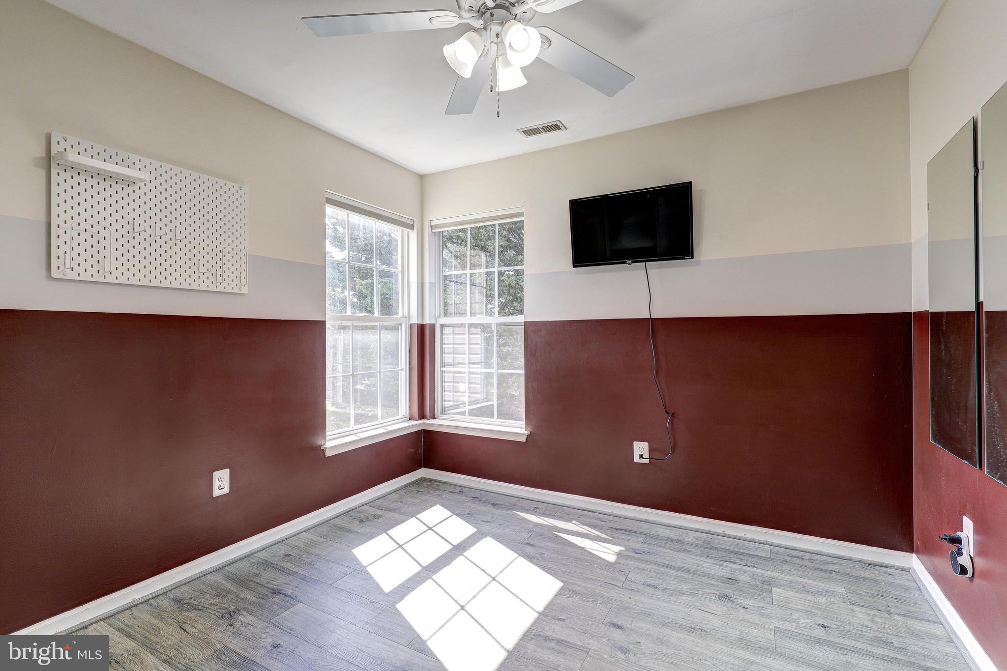 THE COOK - Residential