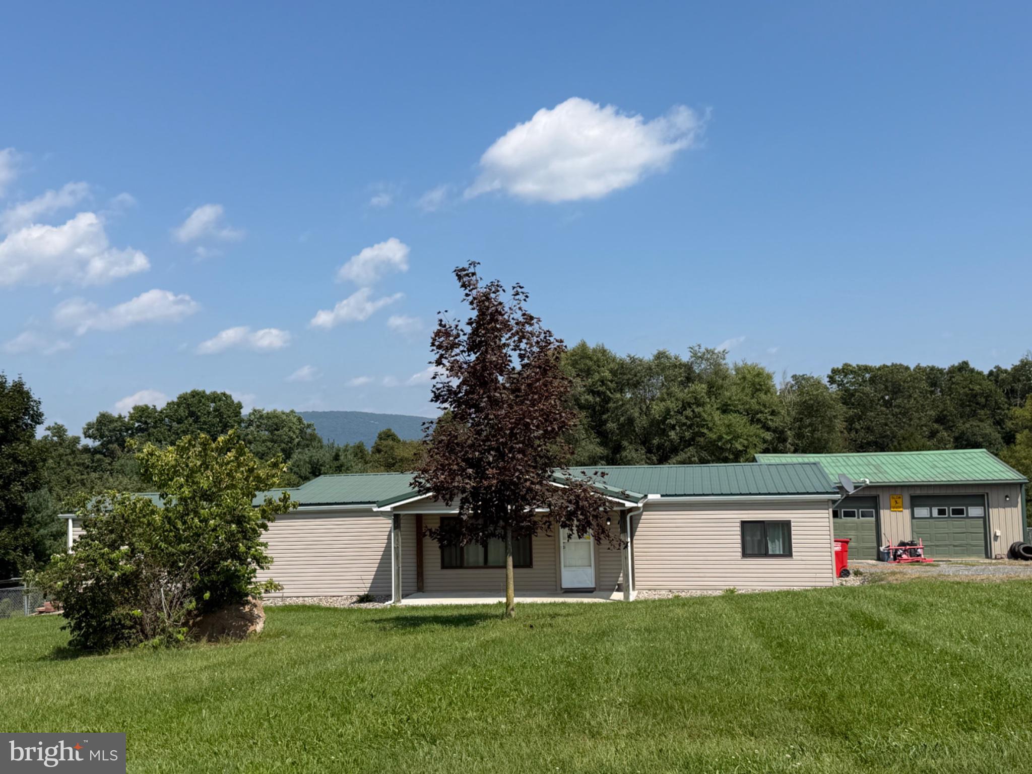 2 MIDDLE ACRES