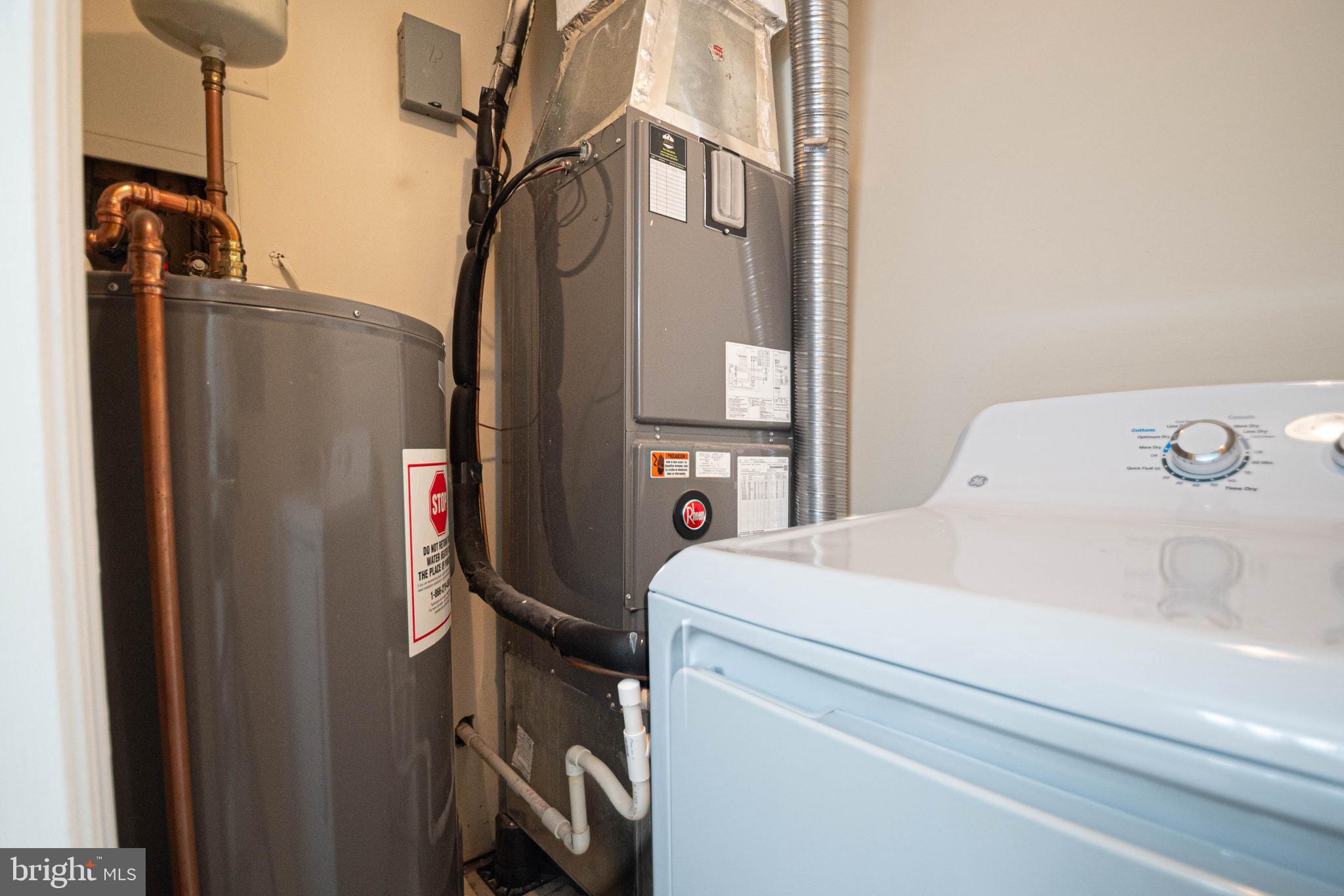 HEIGHTS AT PENDERBROOK - Residential