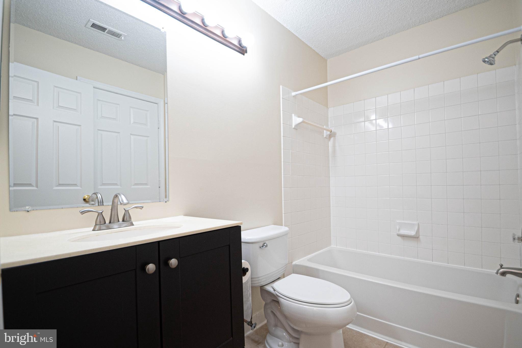 HEIGHTS AT PENDERBROOK - Residential