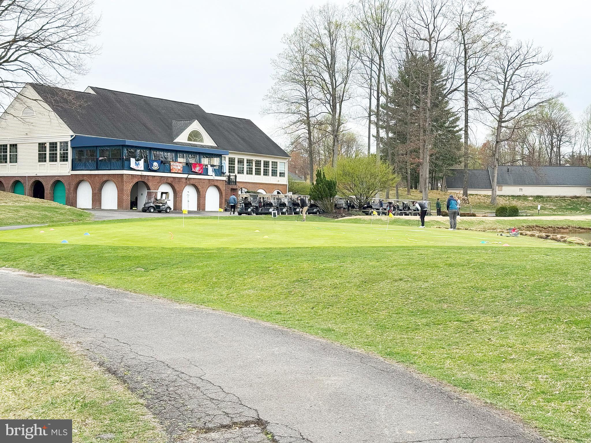 HEIGHTS AT PENDERBROOK - Residential