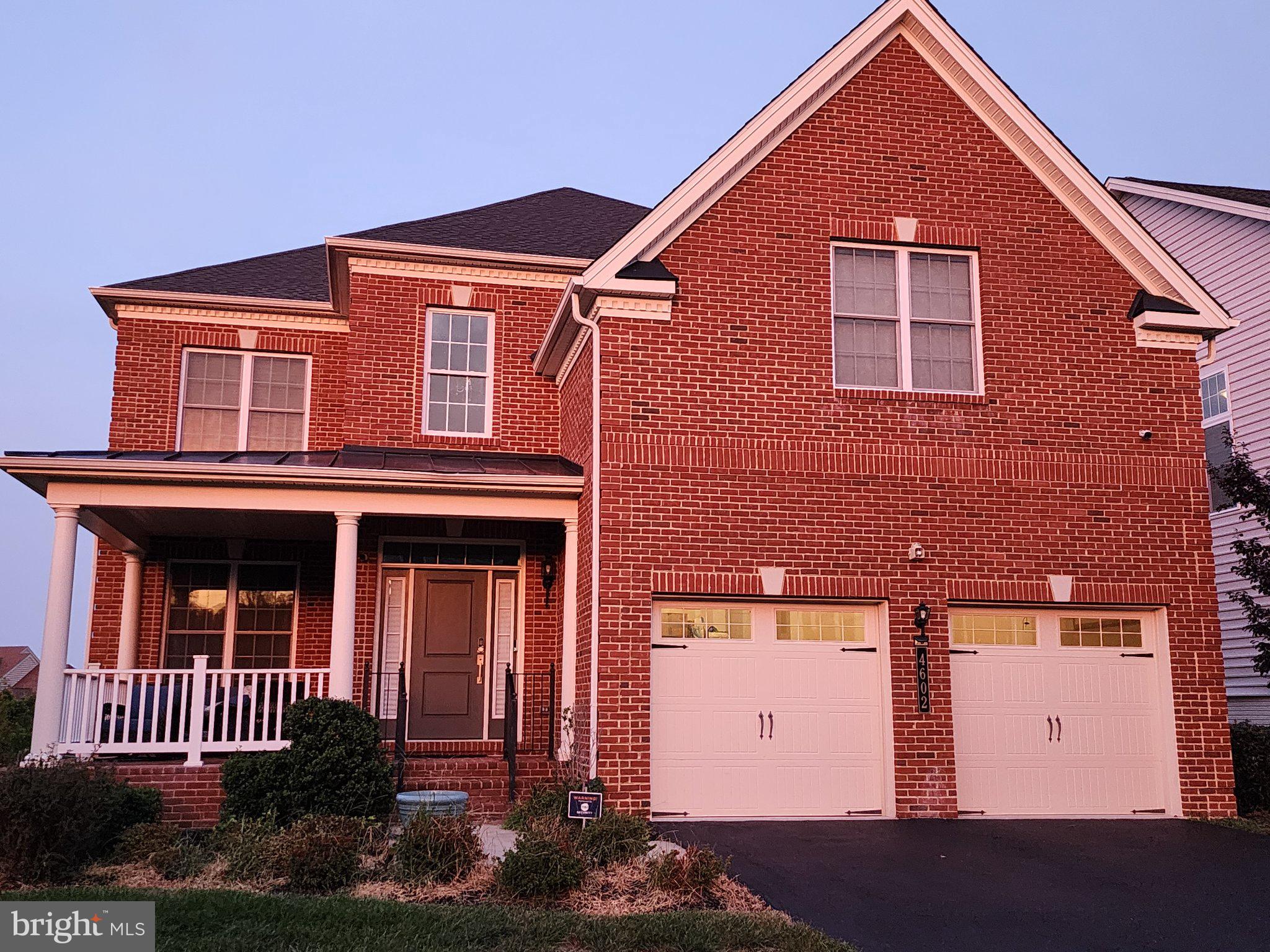 4602 THOROUGHBRED DRIVE