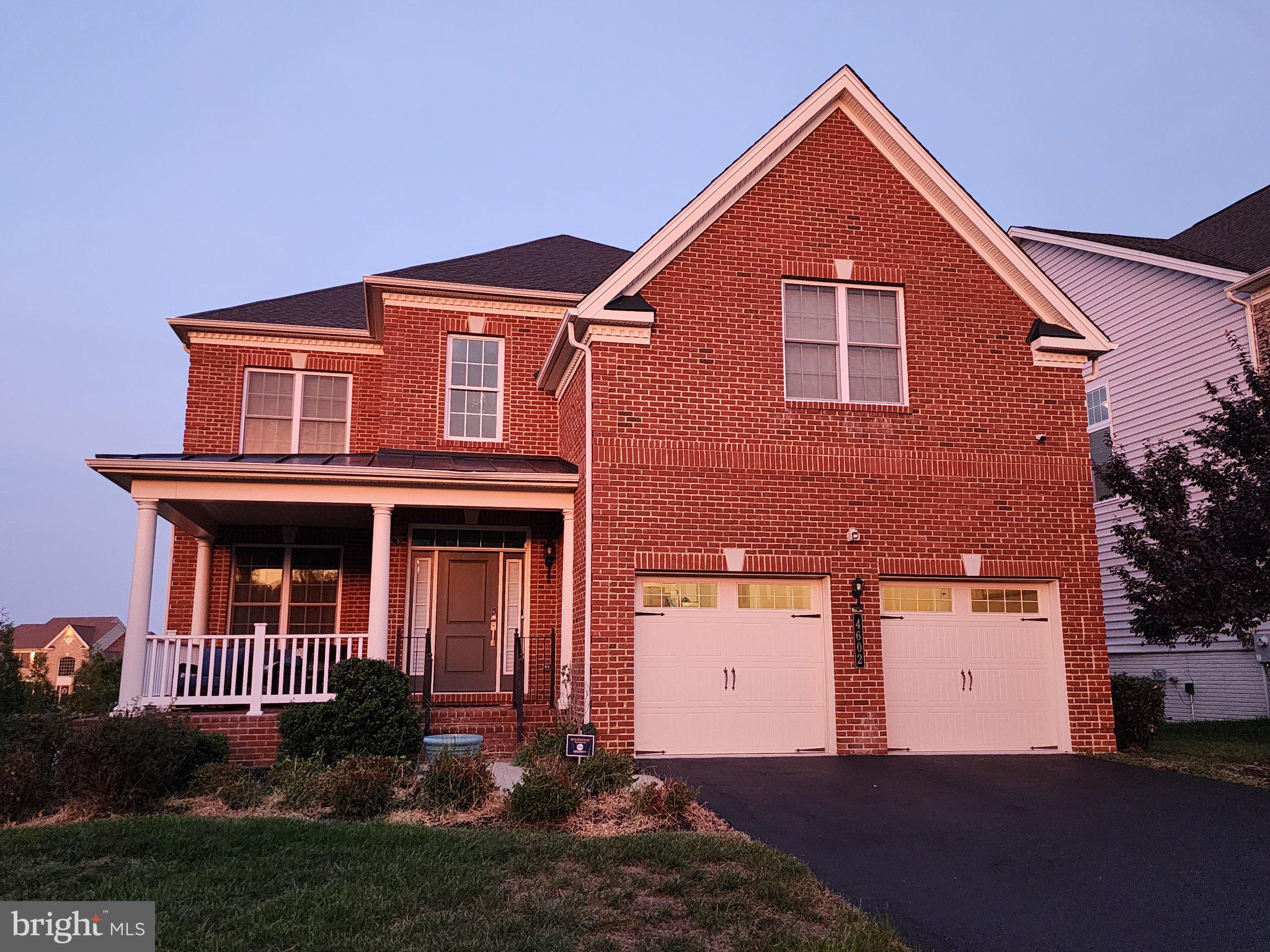 4602 THOROUGHBRED DRIVE