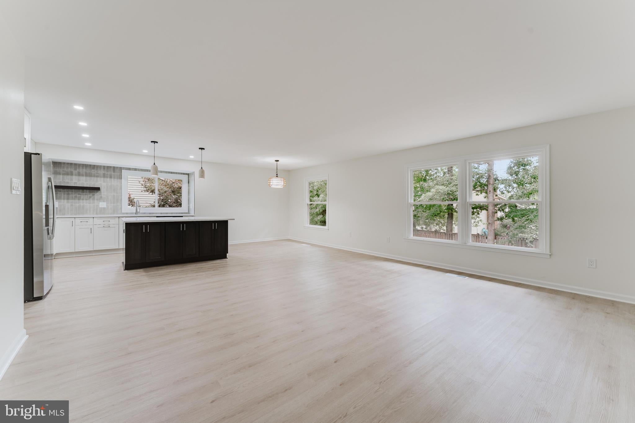 7107 SONTAG WAY
