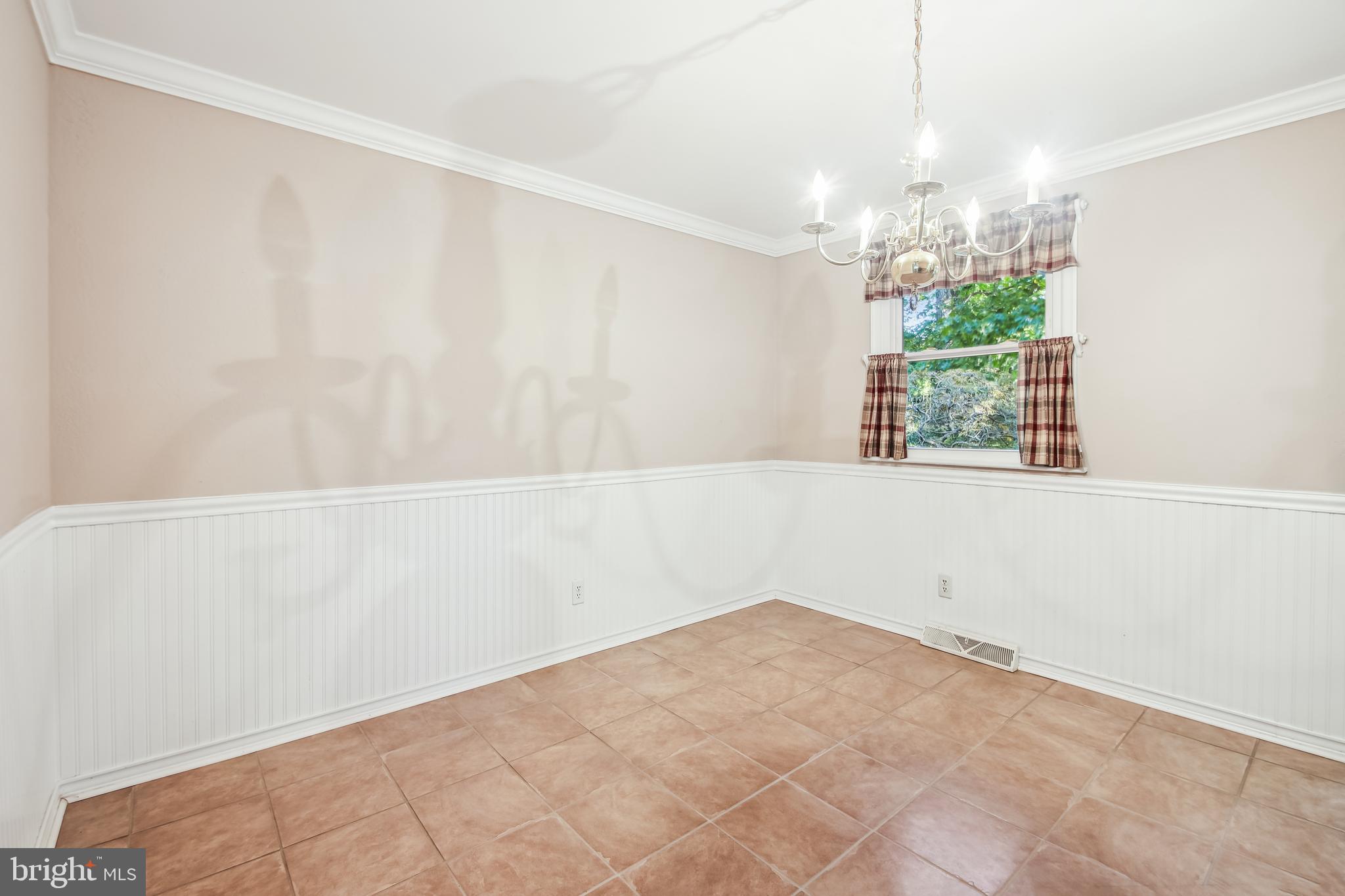 HILLSMERE ESTATES - Residential