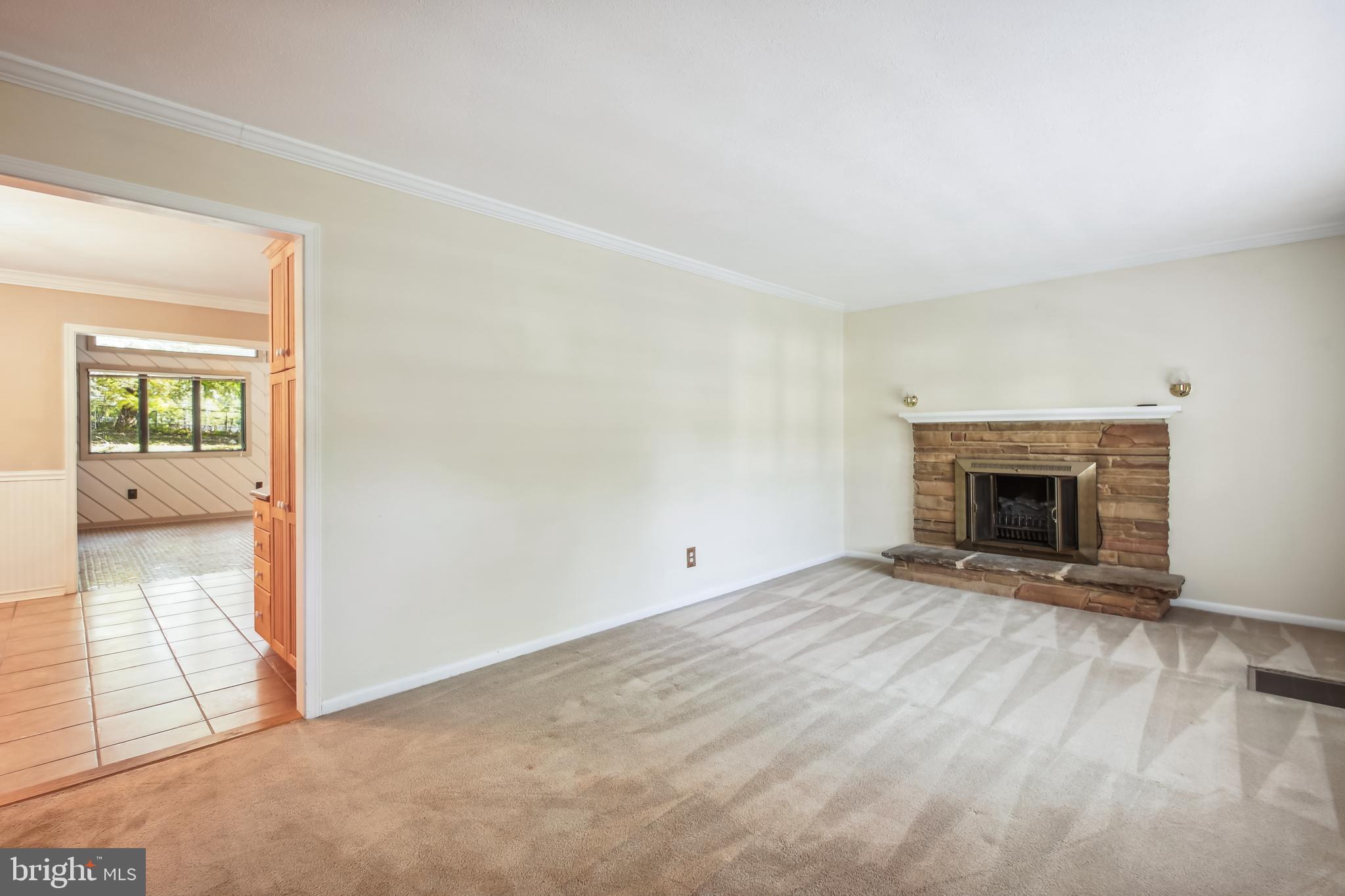 HILLSMERE ESTATES - Residential