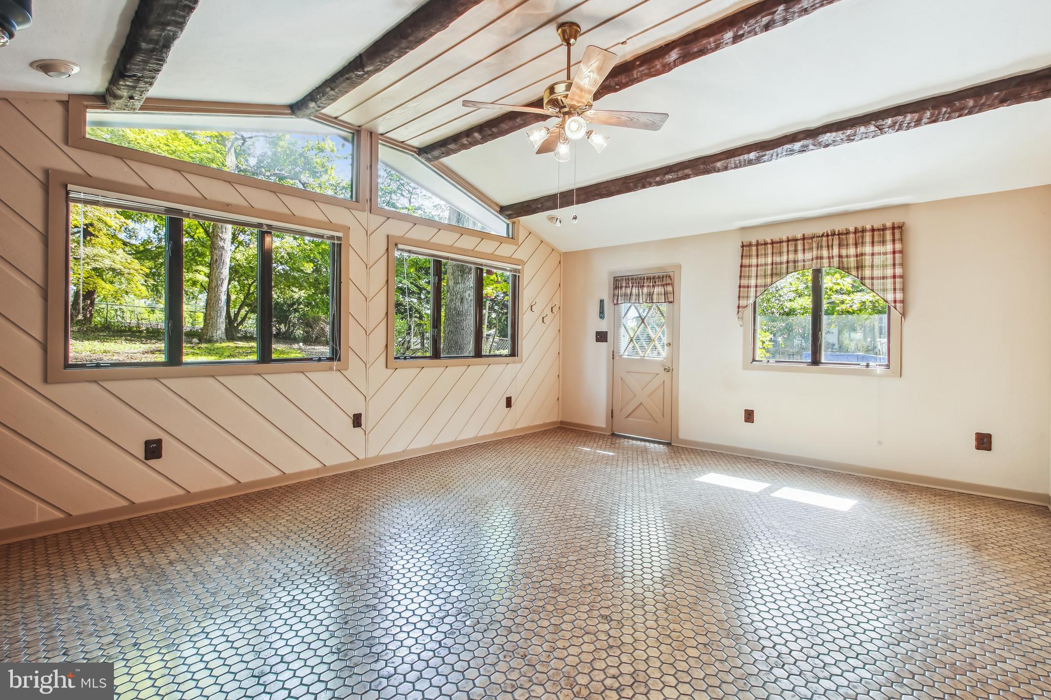 HILLSMERE ESTATES - Residential