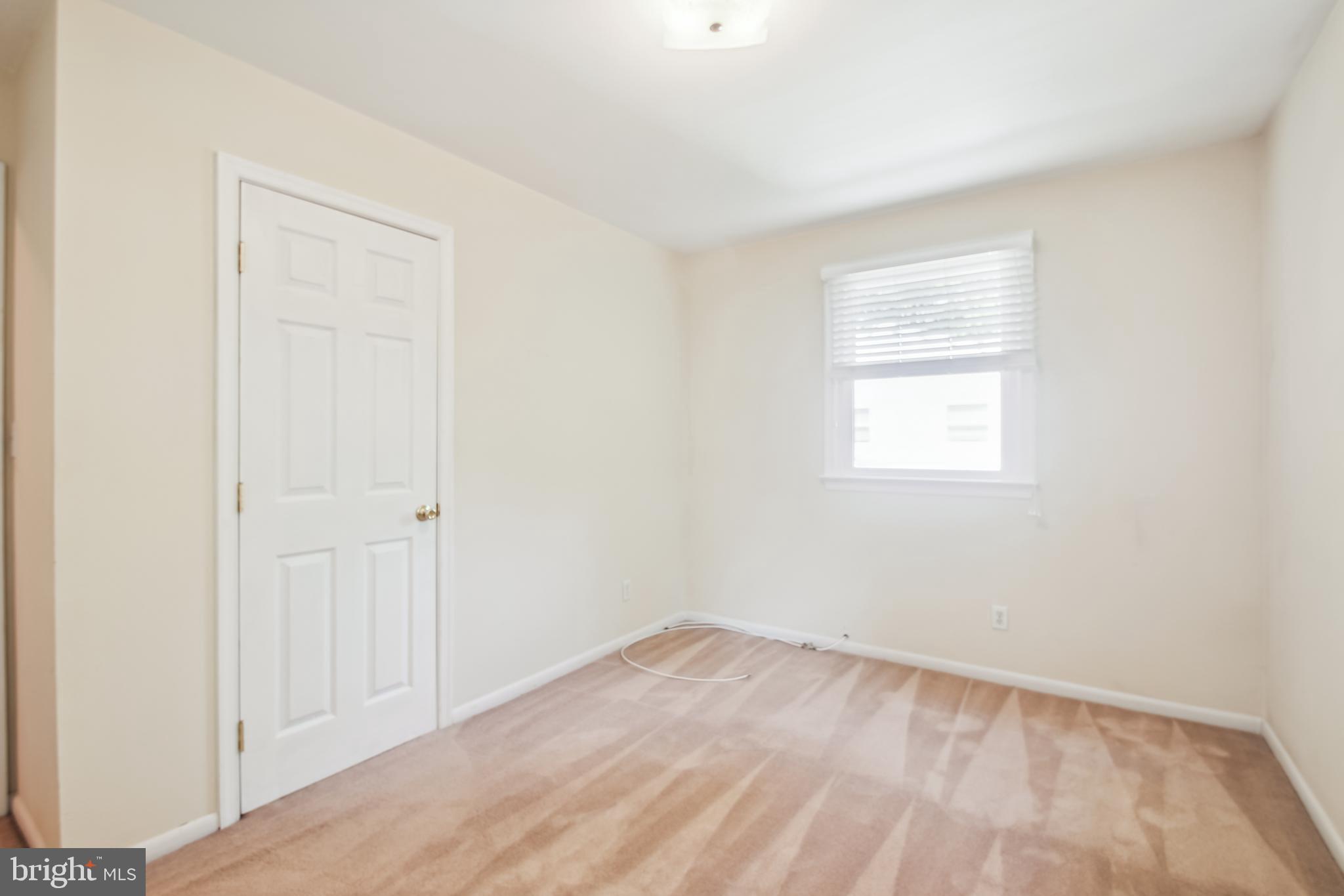 HILLSMERE ESTATES - Residential