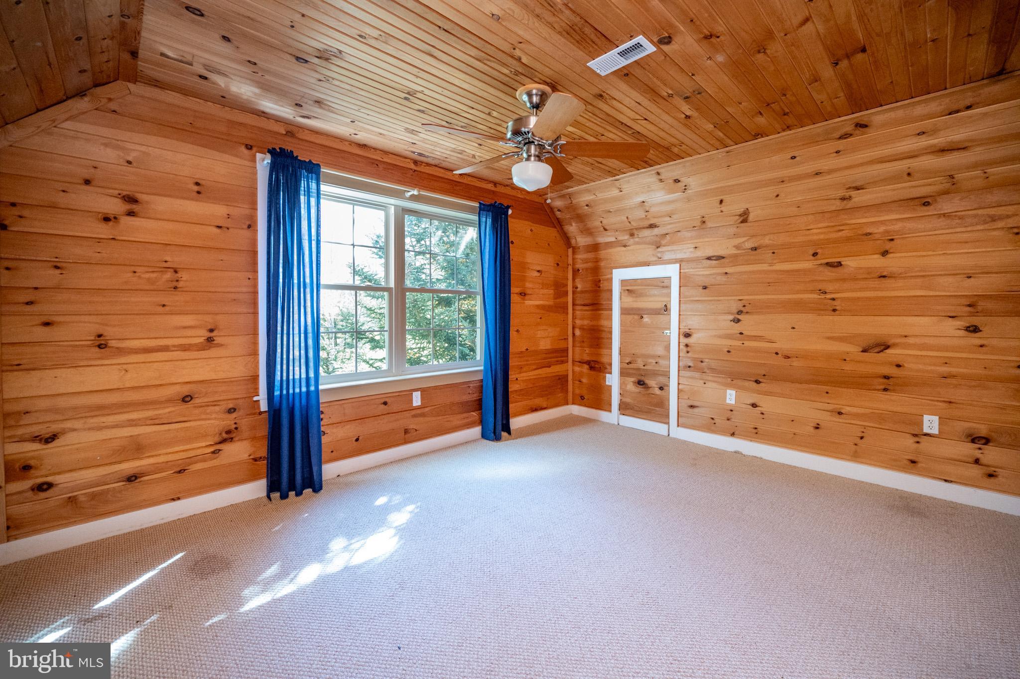 HAZELHURST - Residential