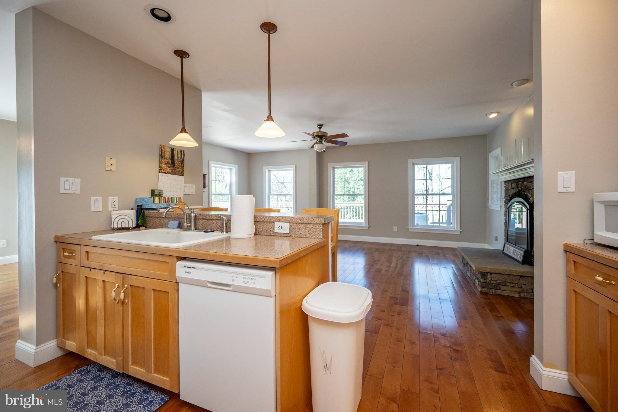 HAZELHURST - Residential