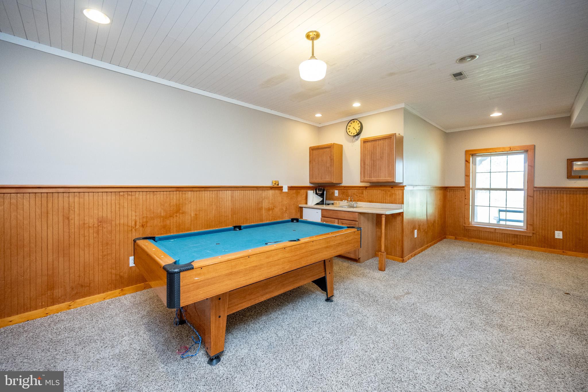 HAZELHURST - Residential