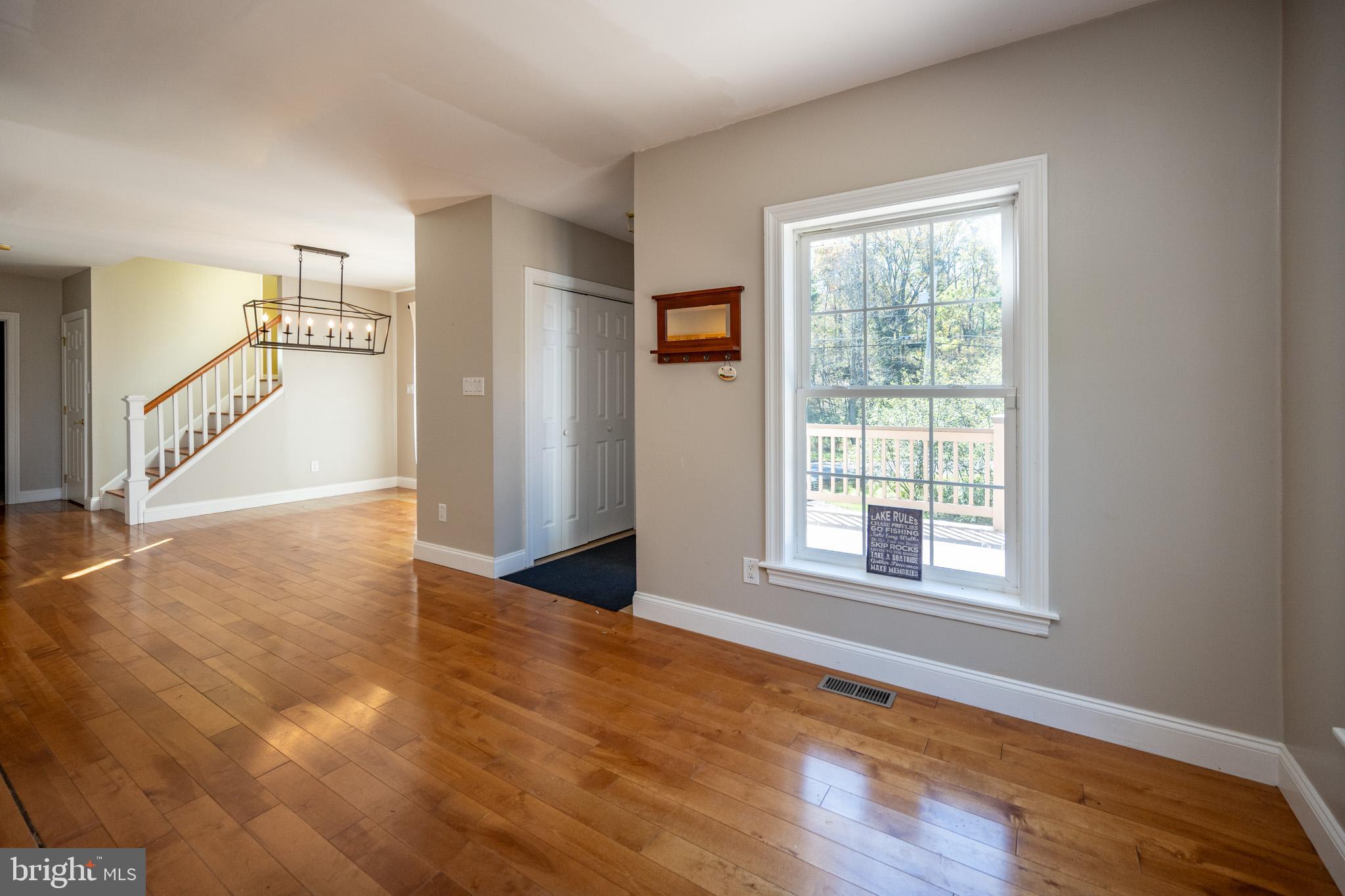 HAZELHURST - Residential