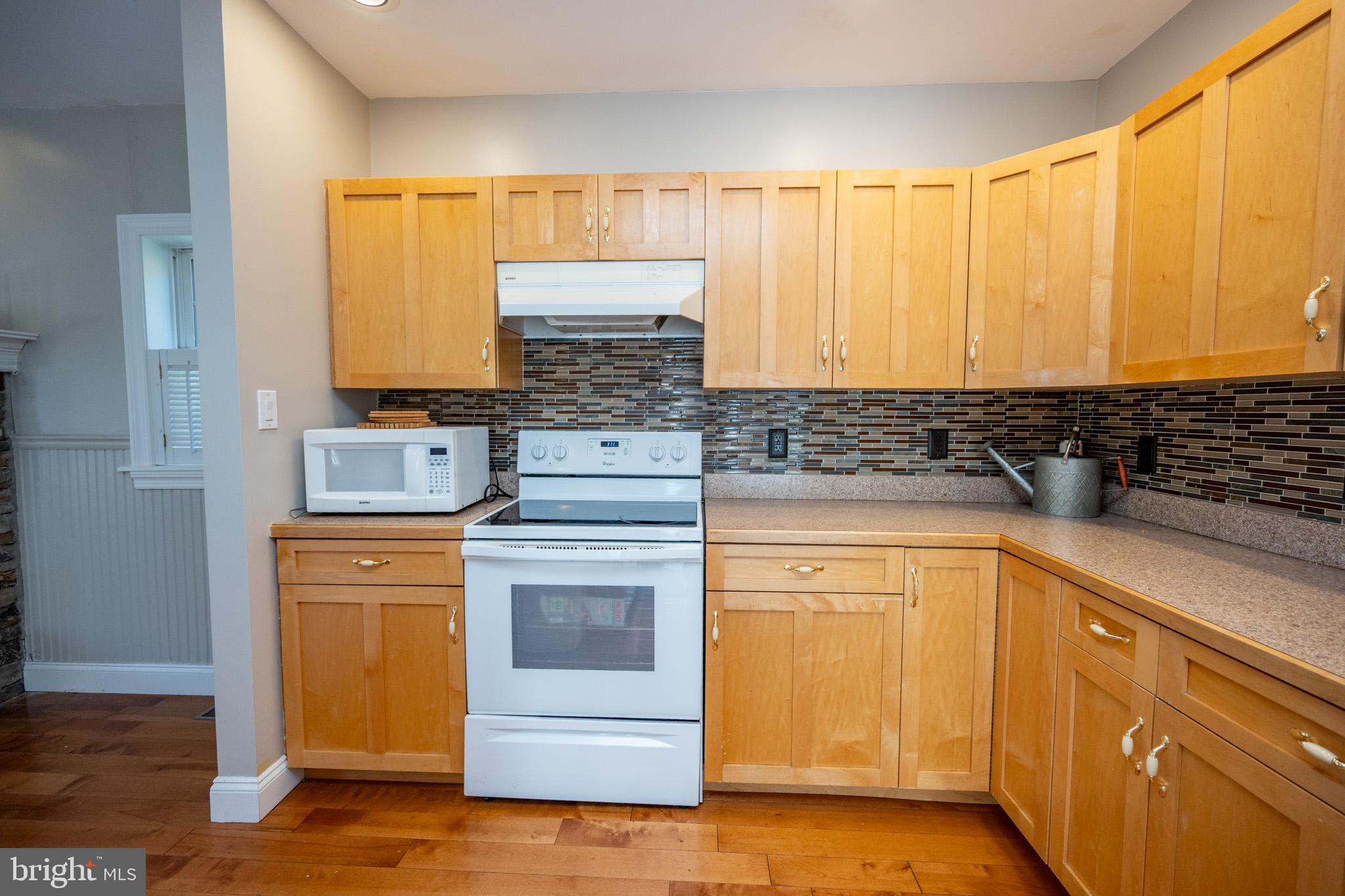 HAZELHURST - Residential