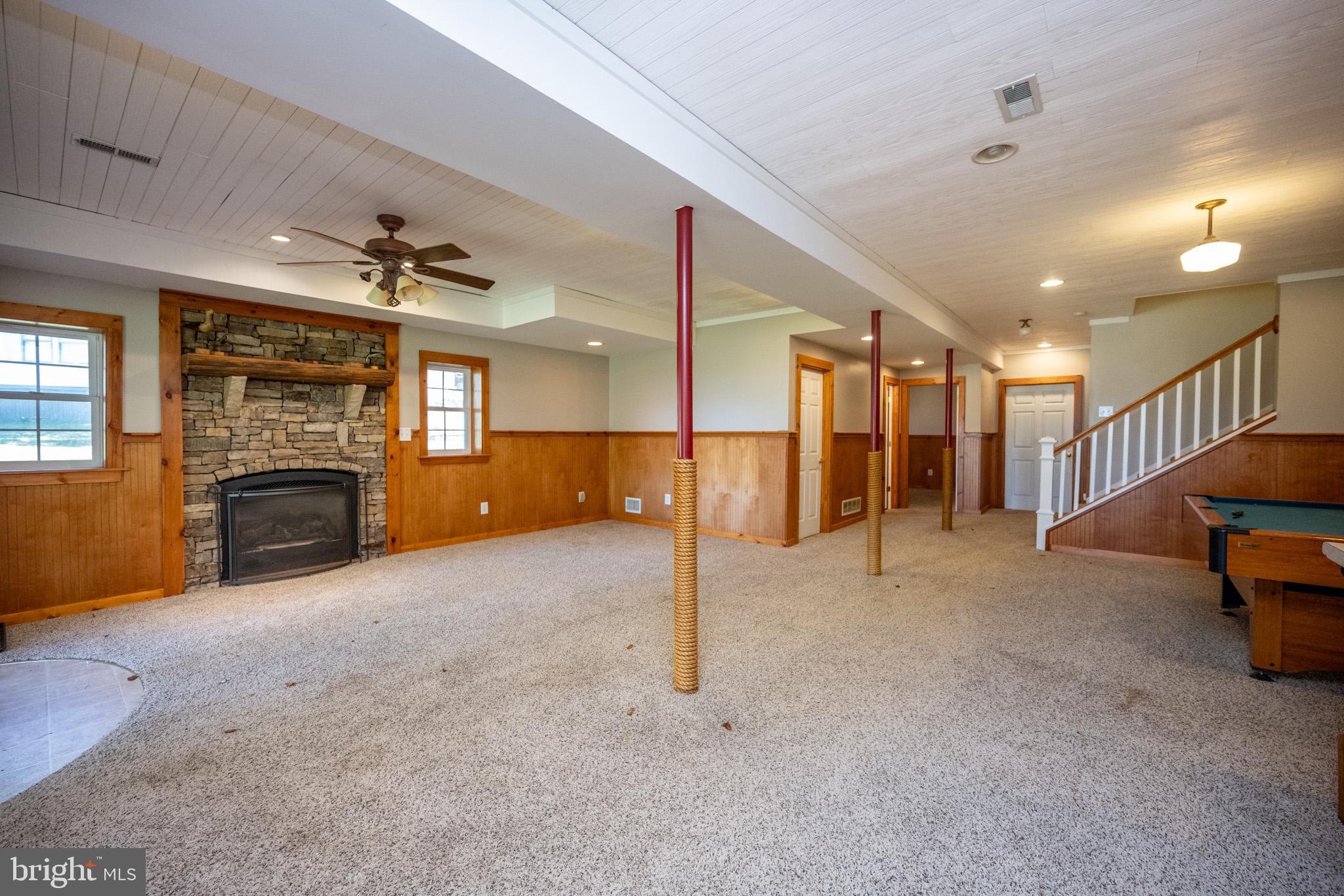 HAZELHURST - Residential