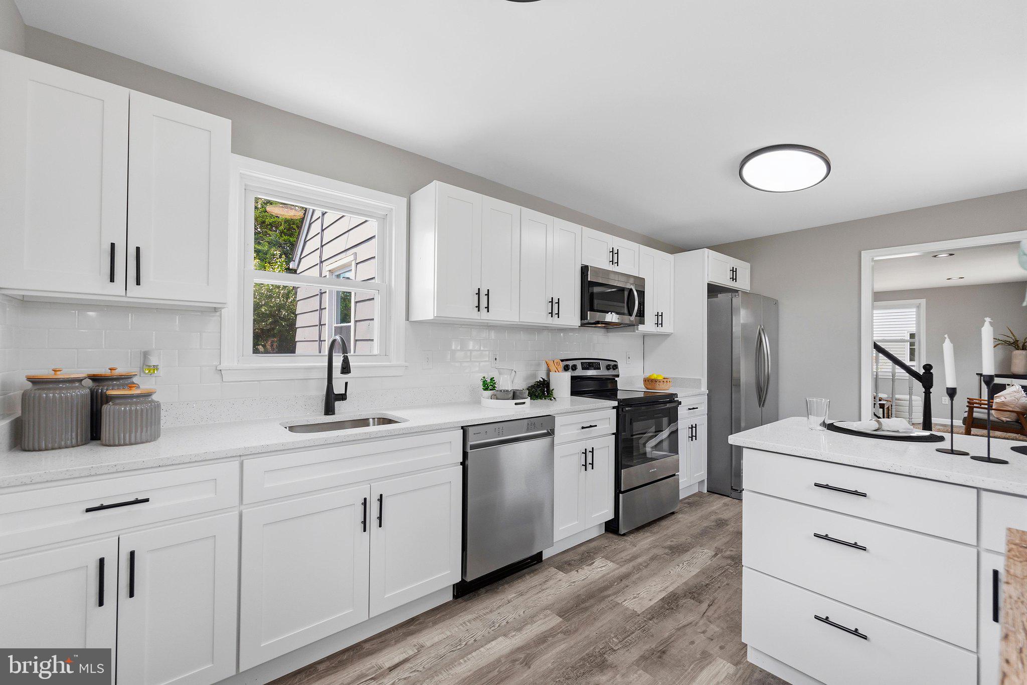 3506 CORNWALL COURT