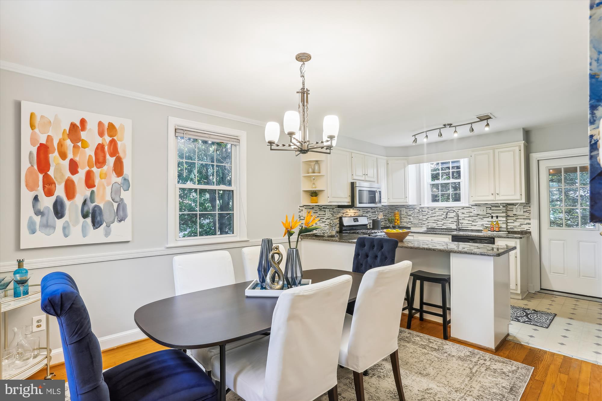 WOODSIDE FOREST - Residential