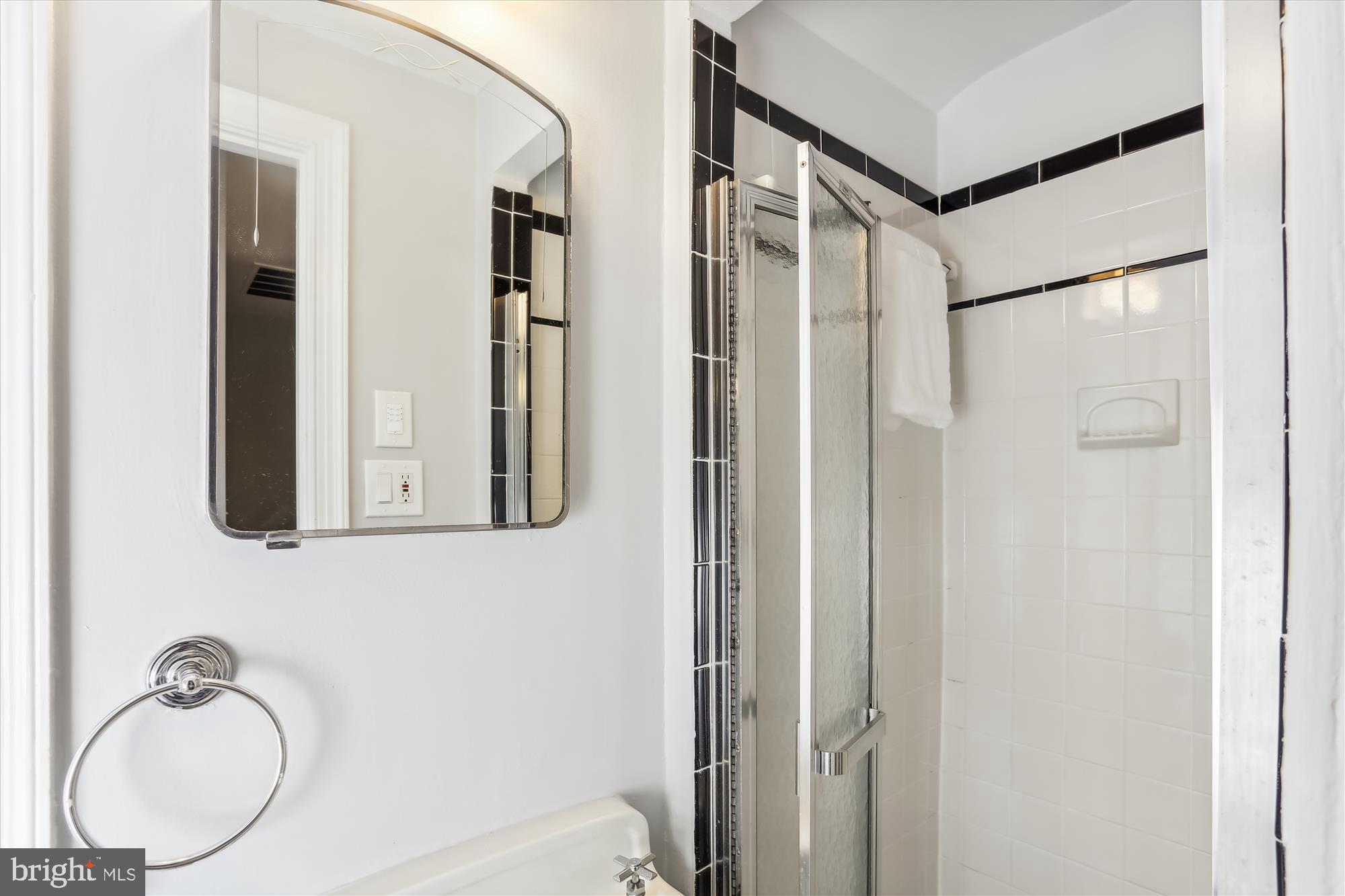 WOODSIDE FOREST - Residential