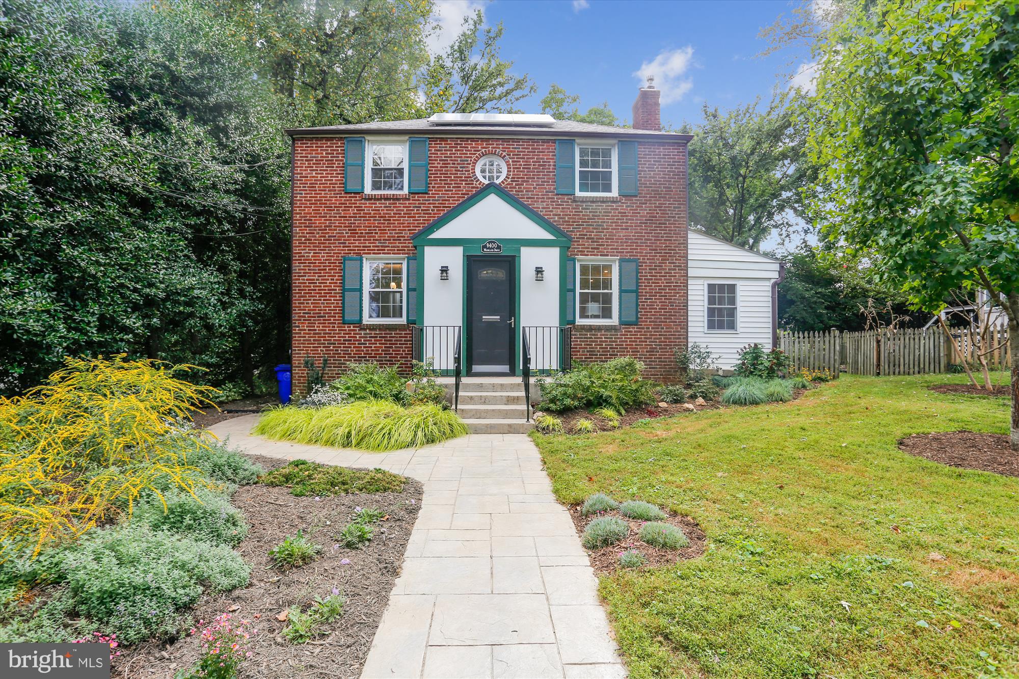 WOODSIDE FOREST - Residential