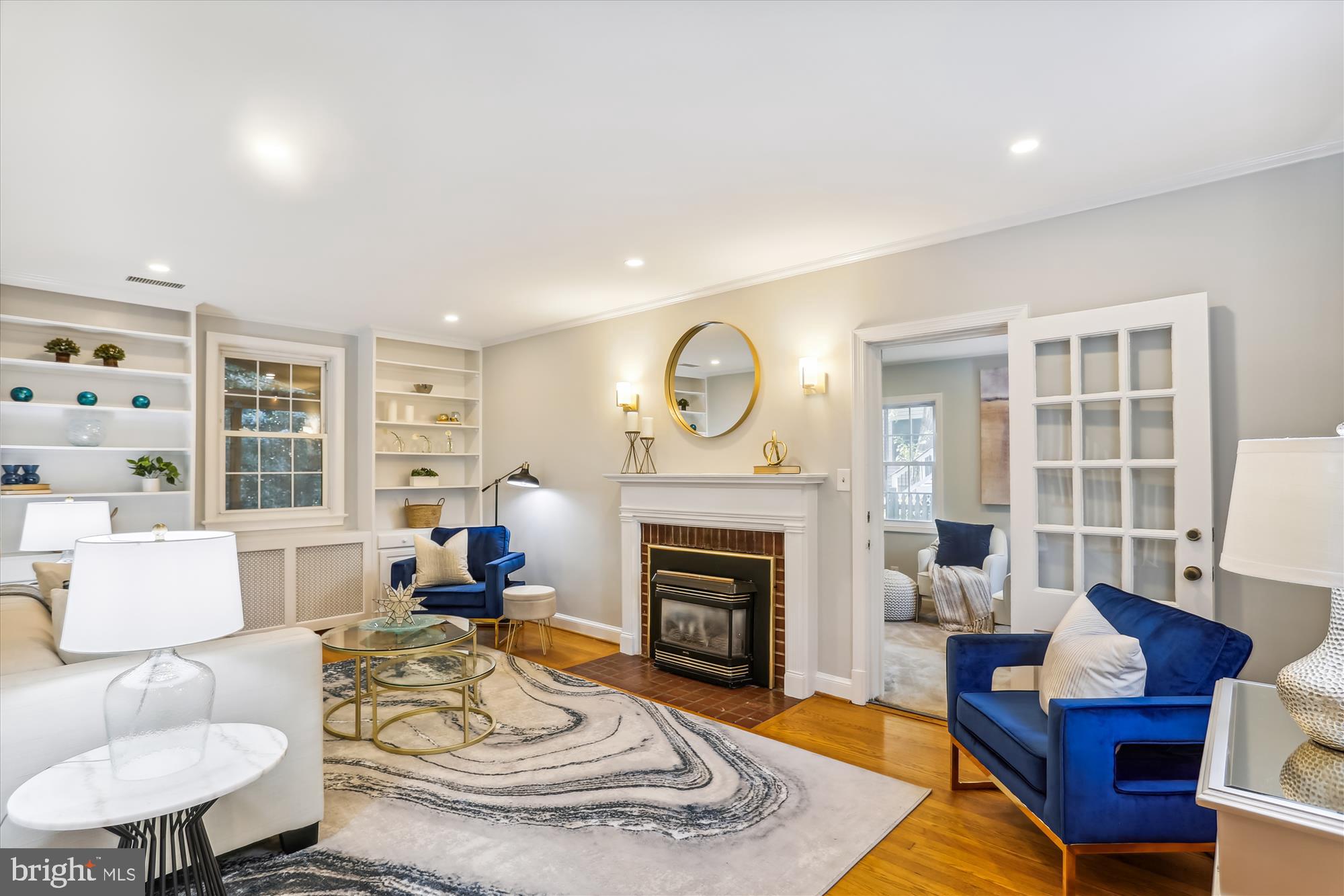 WOODSIDE FOREST - Residential