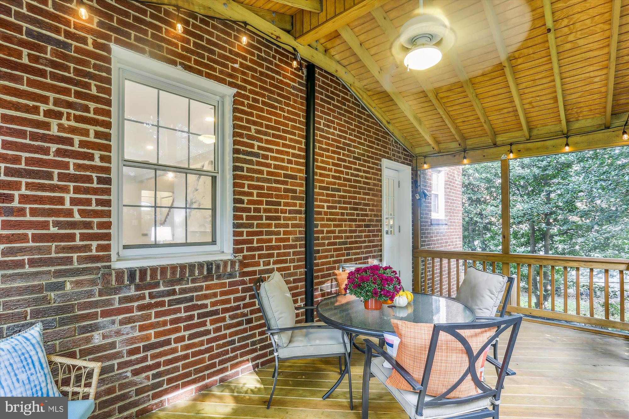 WOODSIDE FOREST - Residential