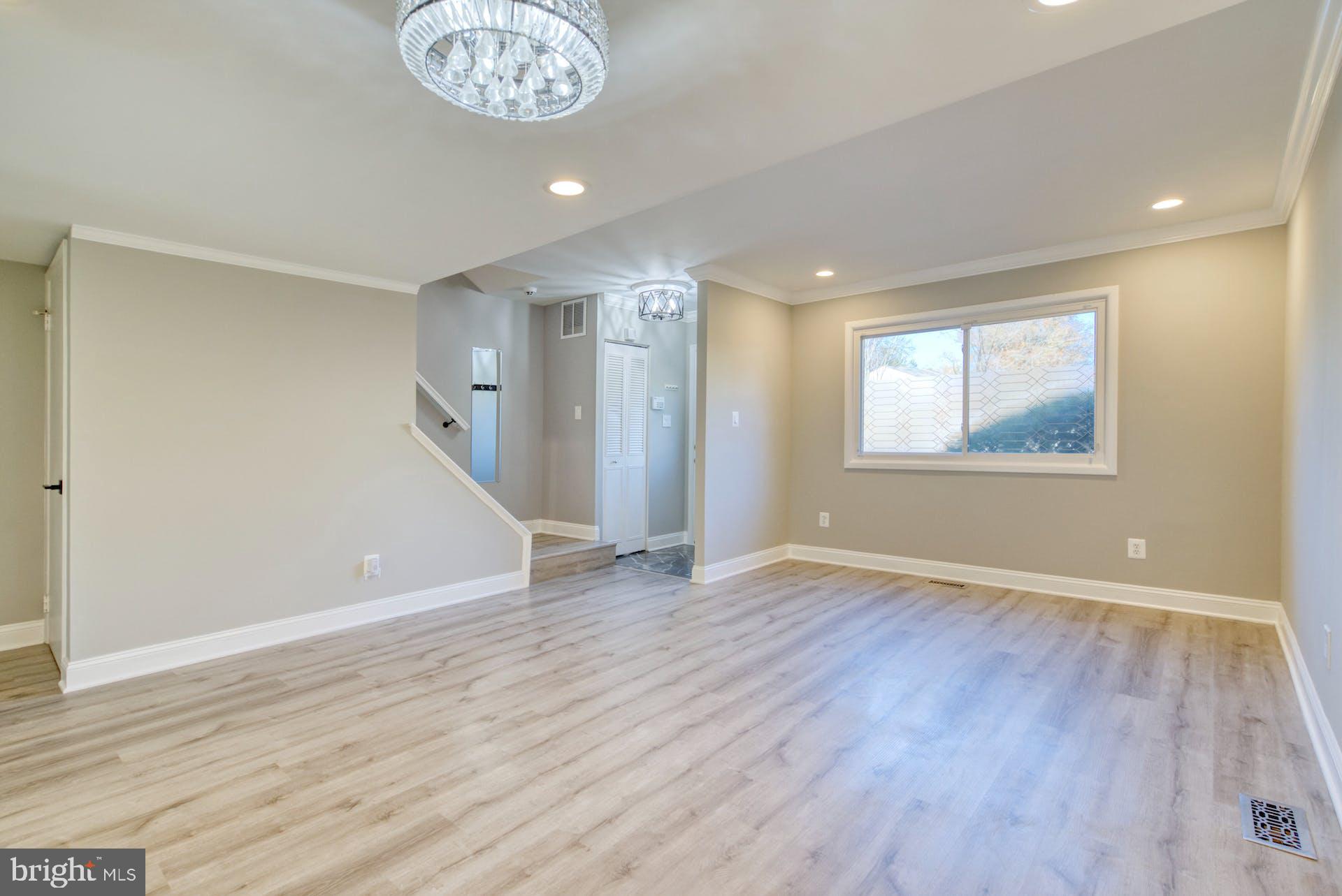 SUGARLAND RUN - Residential