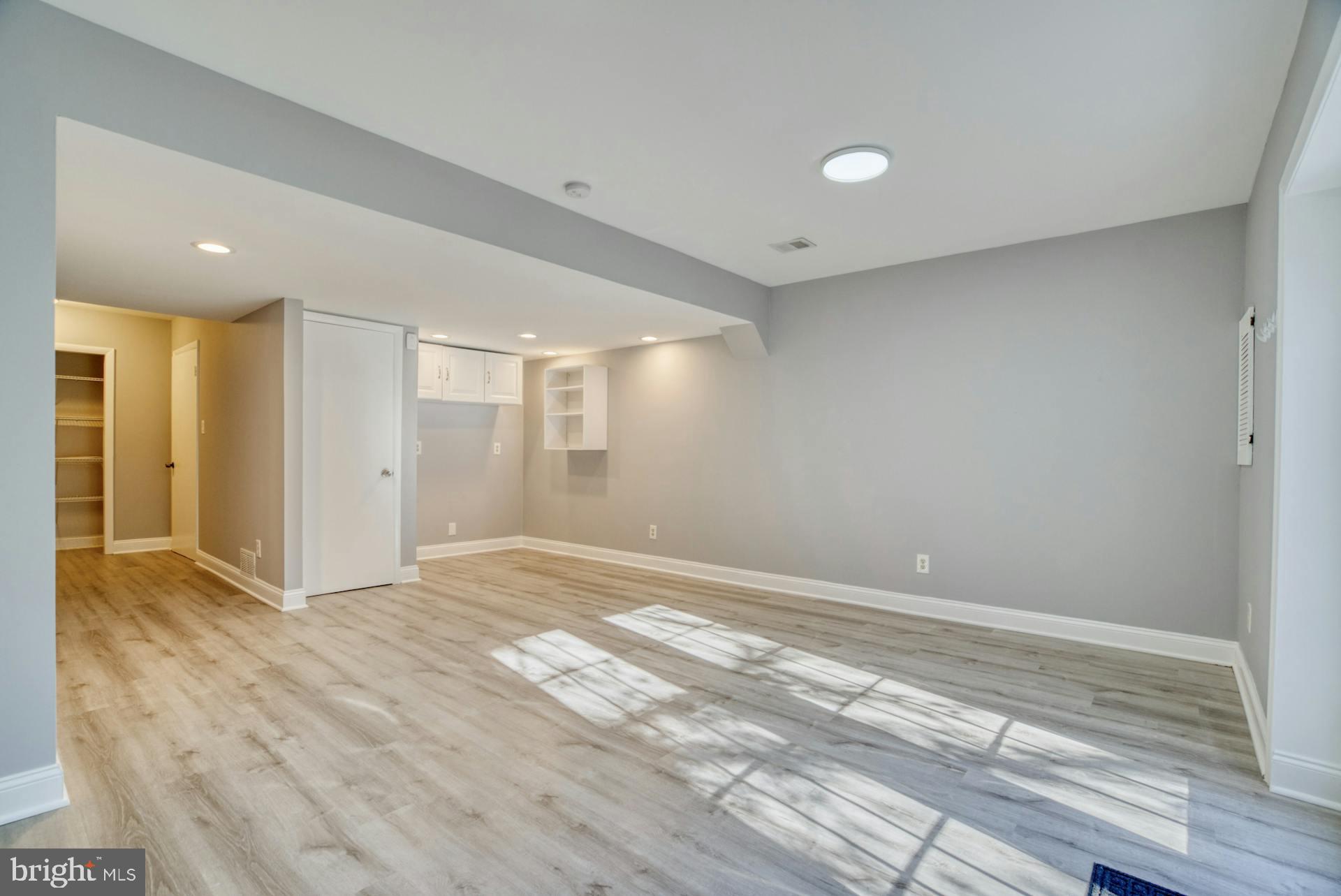 SUGARLAND RUN - Residential