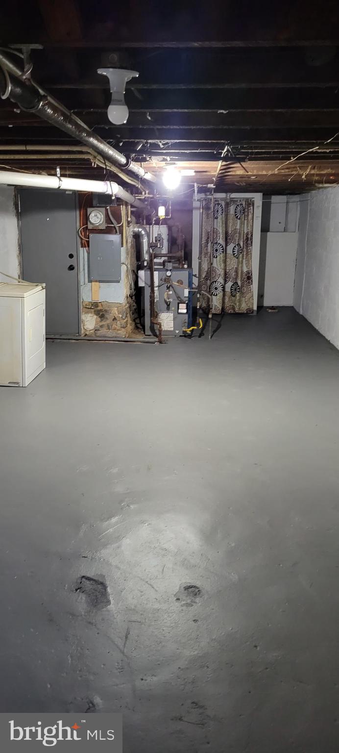 MILL HILL - Residential