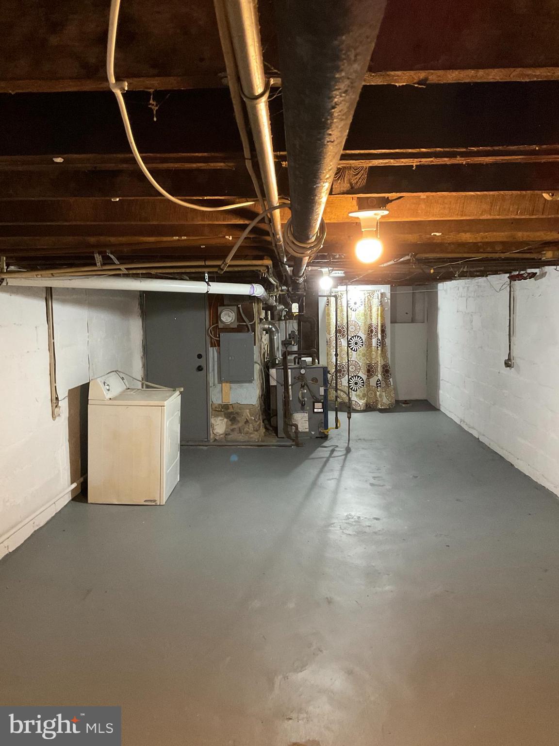 MILL HILL - Residential