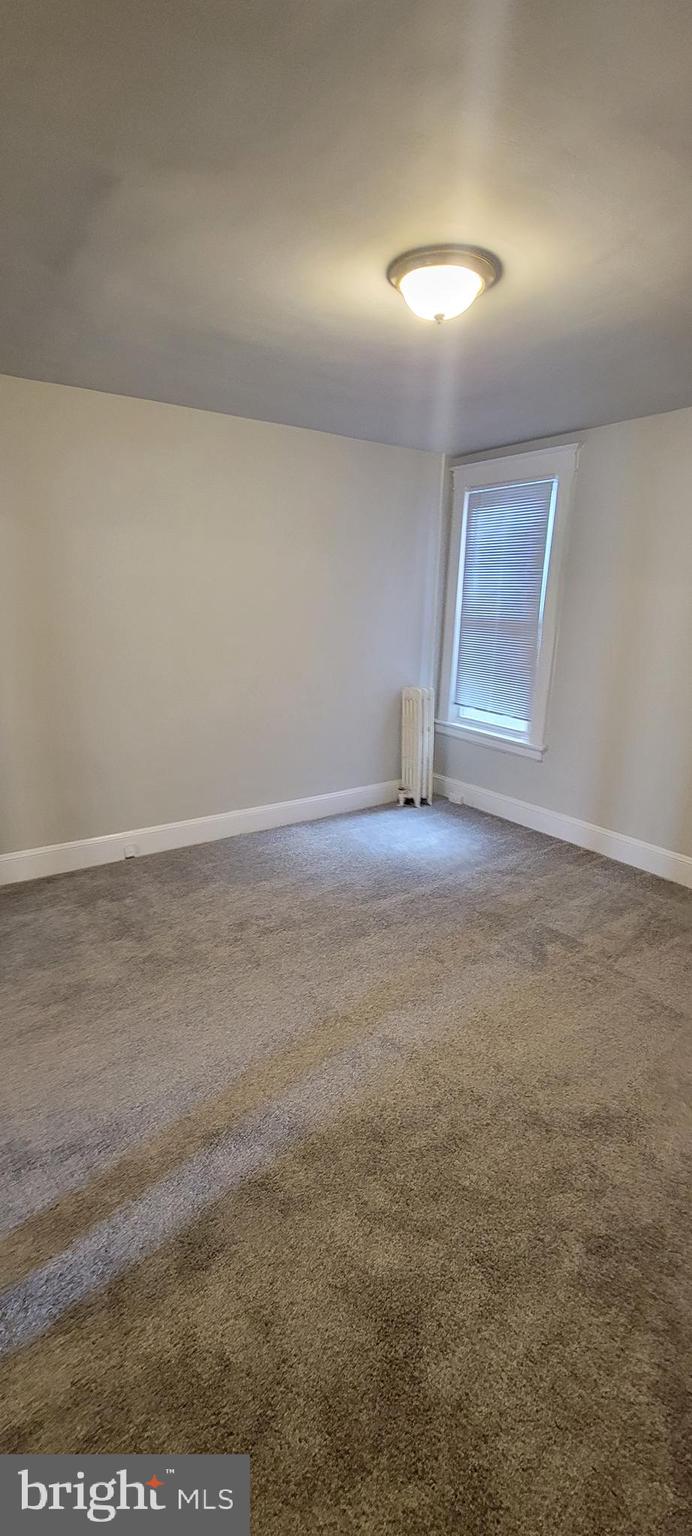 MILL HILL - Residential