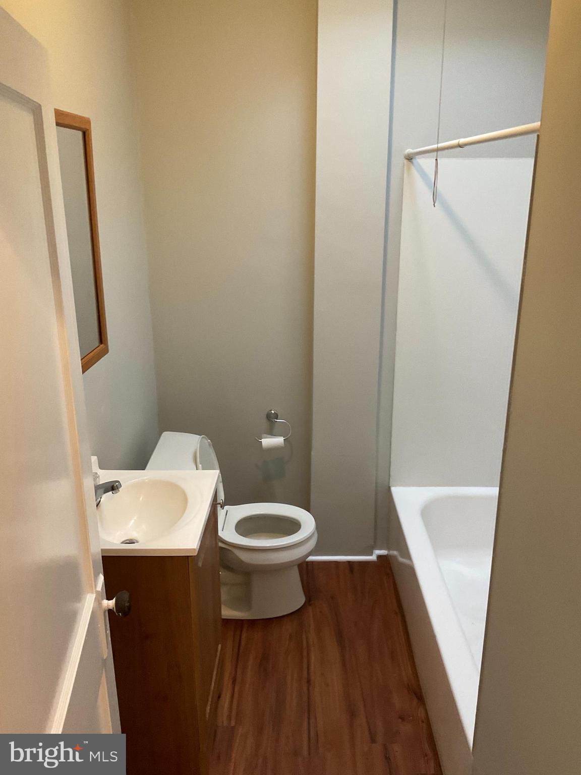 MILL HILL - Residential