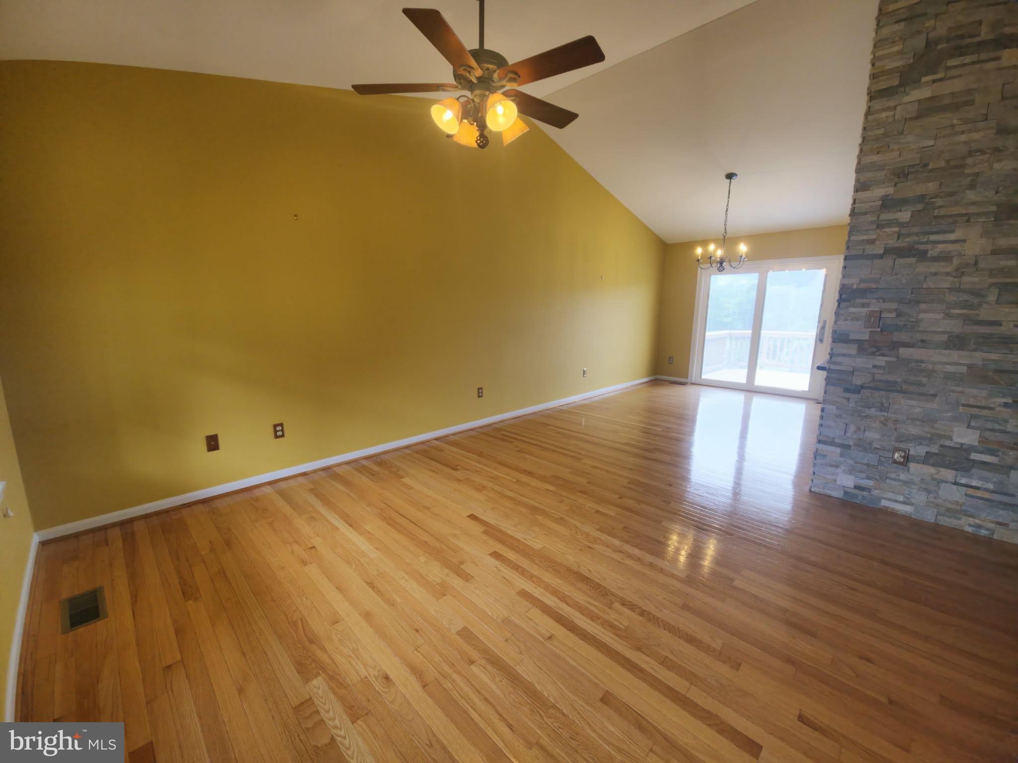 7481 TERRI LANE