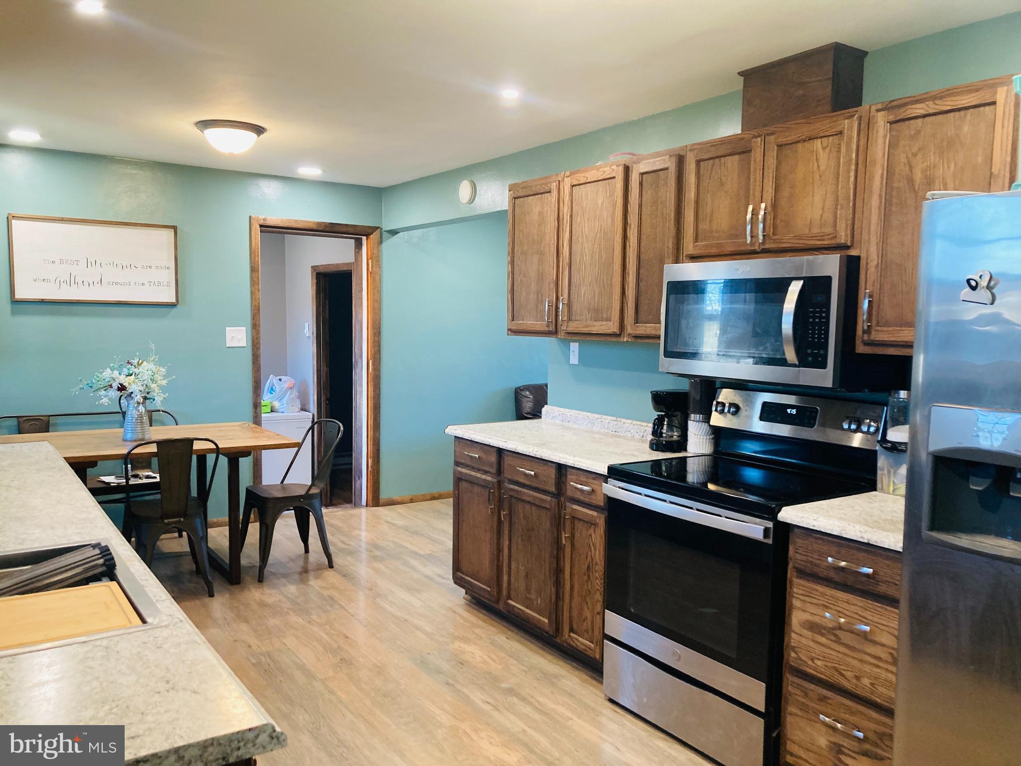 FAIRBROOK - Residential