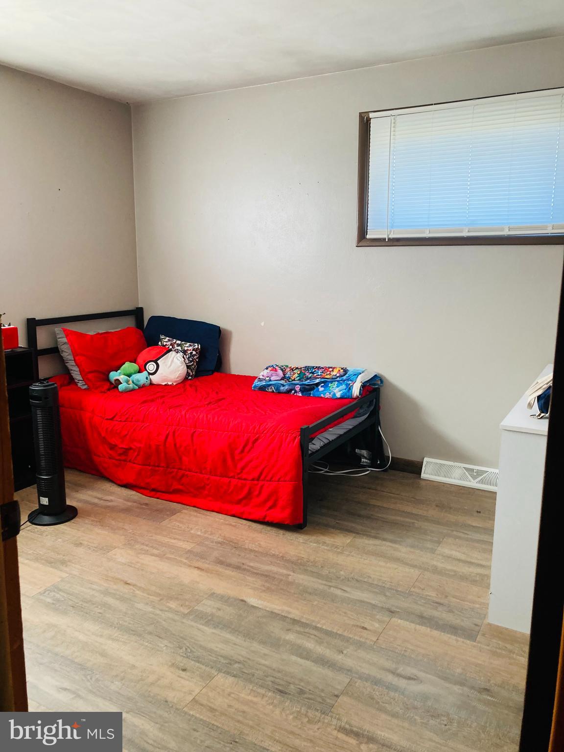 FAIRBROOK - Residential