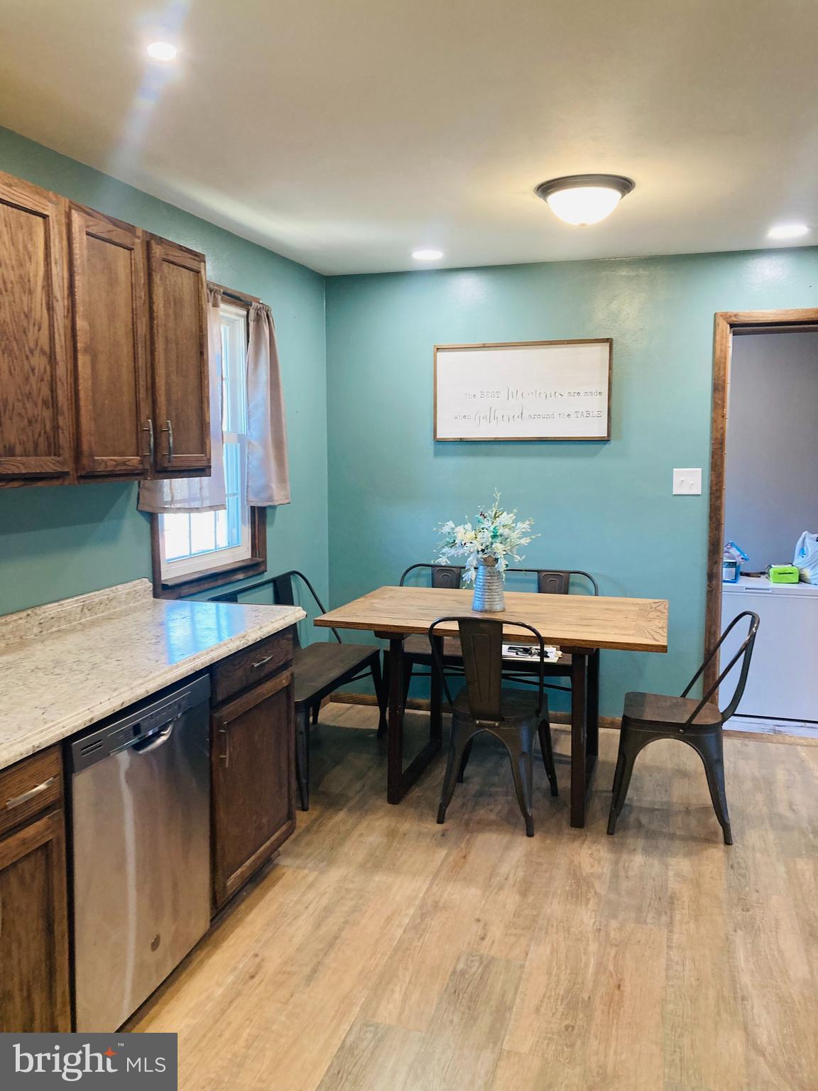 FAIRBROOK - Residential